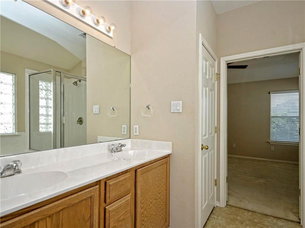 11113 Crazy Well Dr, Austin, TX 78717