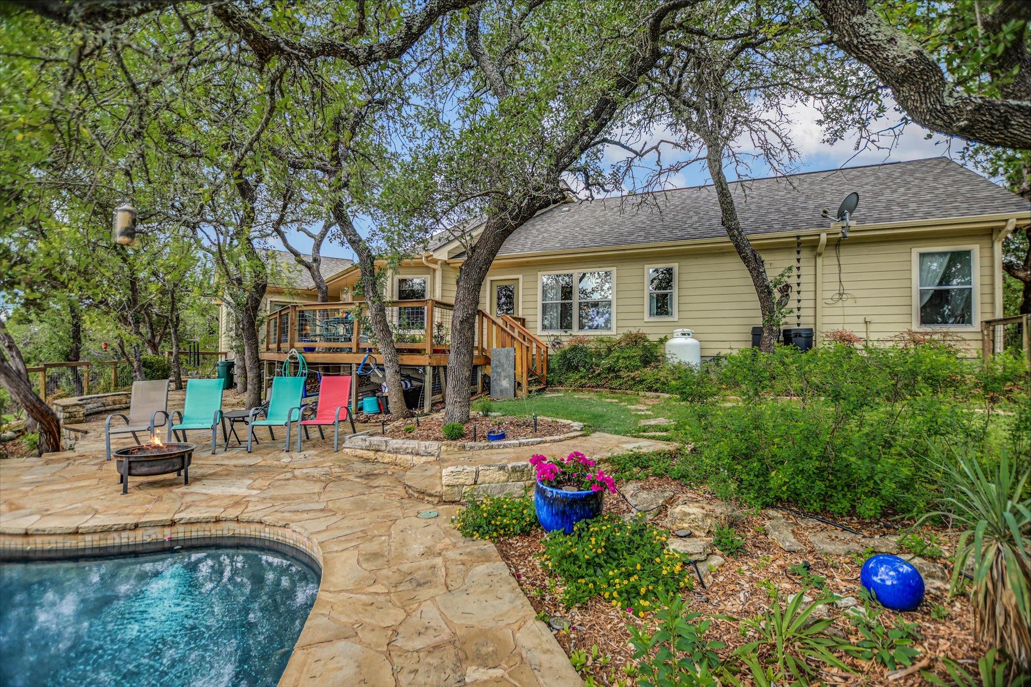 590 Rancho Grande Dr, Wimberley, TX 78676