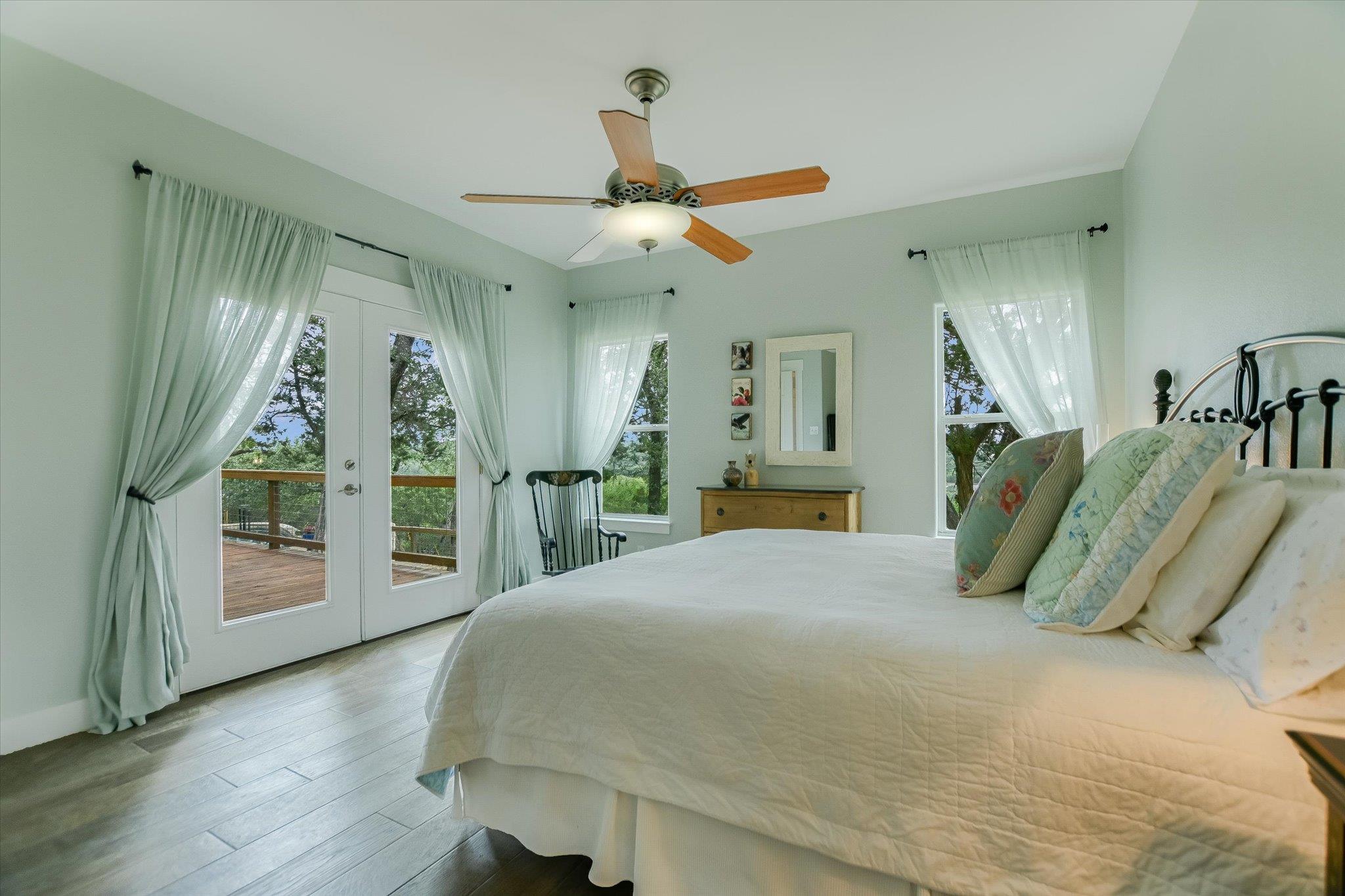 590 Rancho Grande Dr, Wimberley, TX 78676