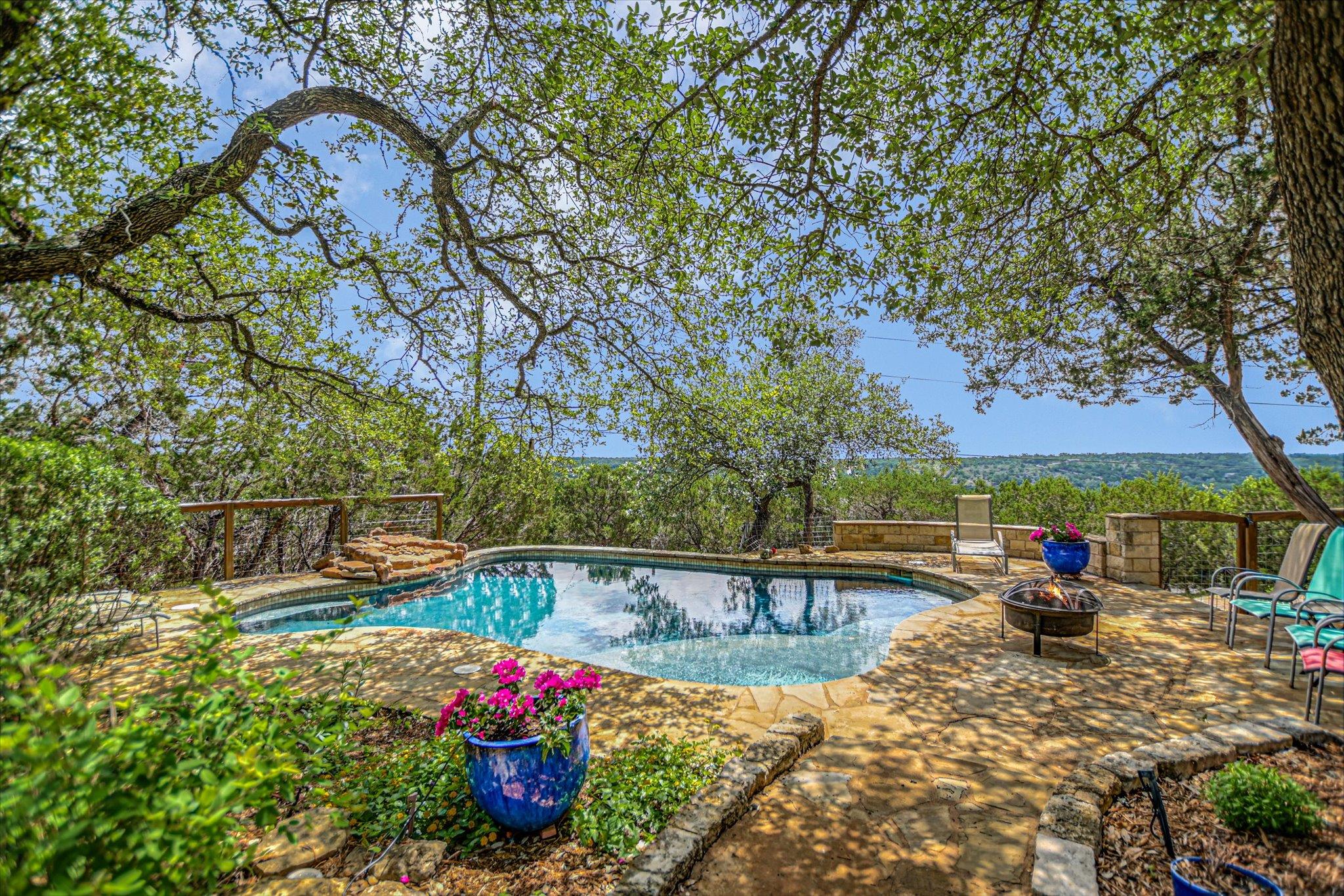 590 Rancho Grande Dr, Wimberley, TX 78676