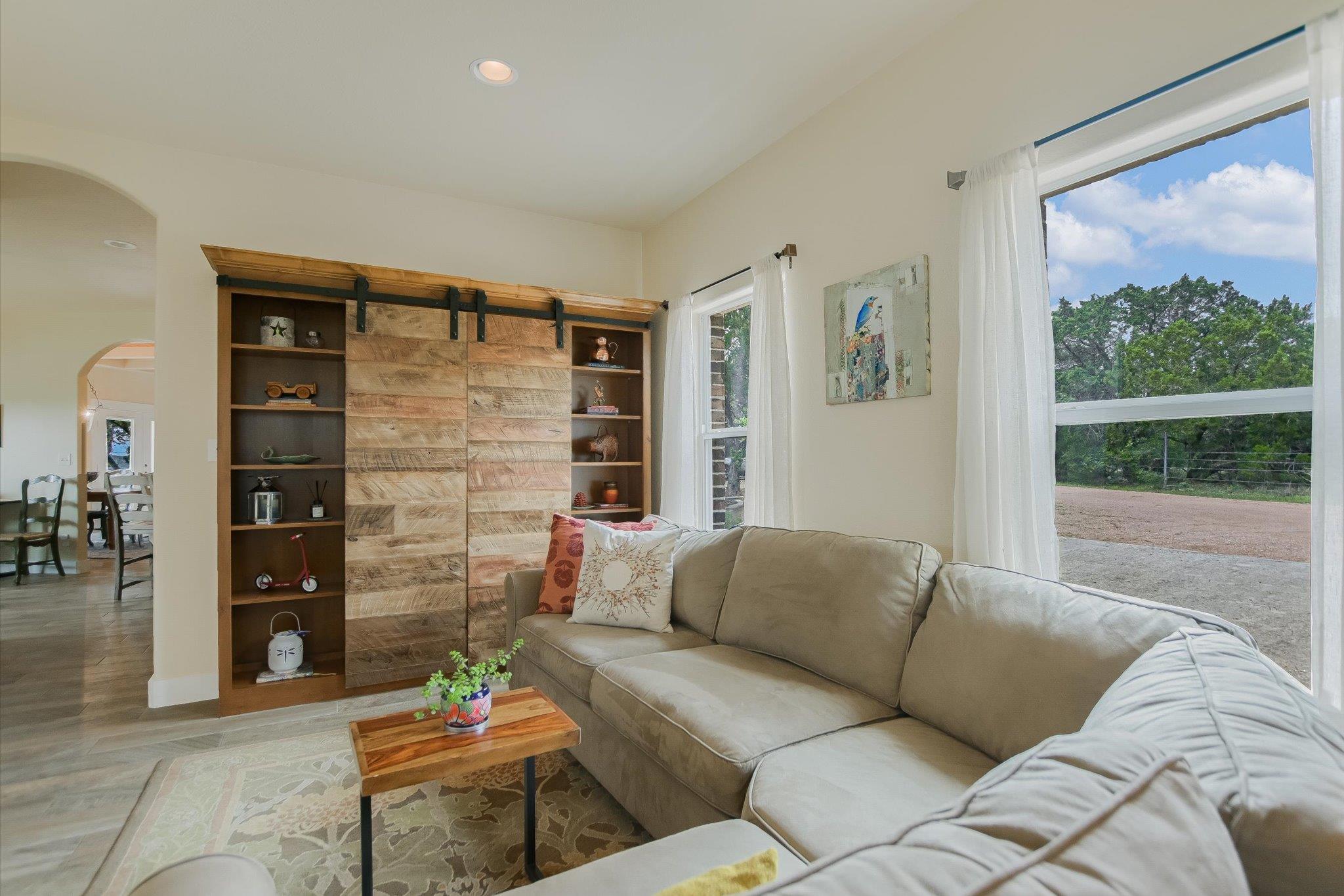 590 Rancho Grande Dr, Wimberley, TX 78676
