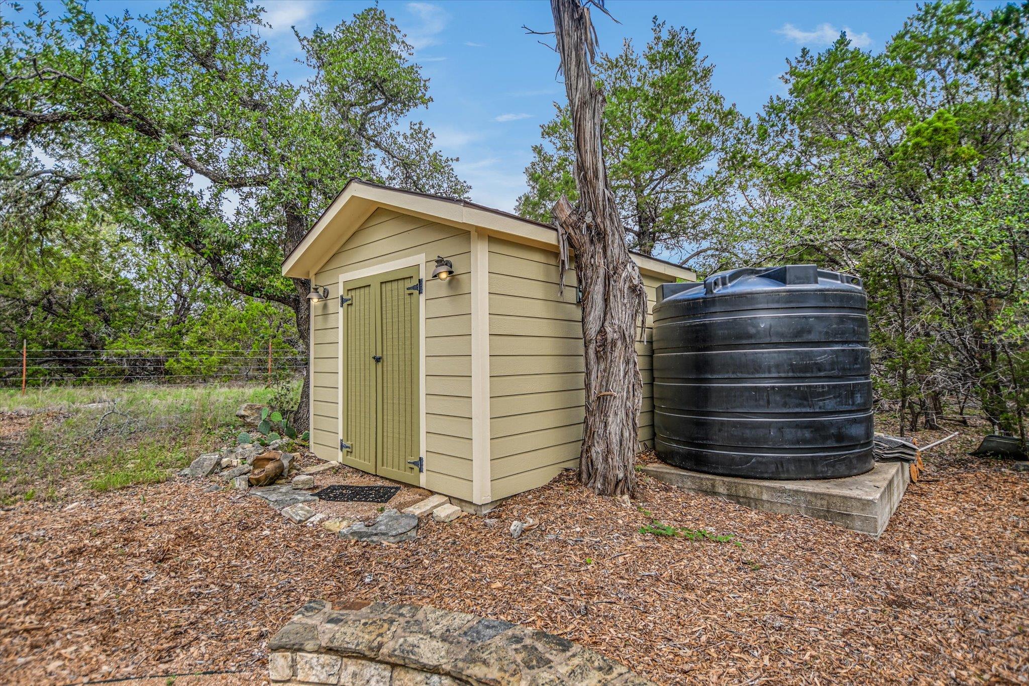 590 Rancho Grande Dr, Wimberley, TX 78676