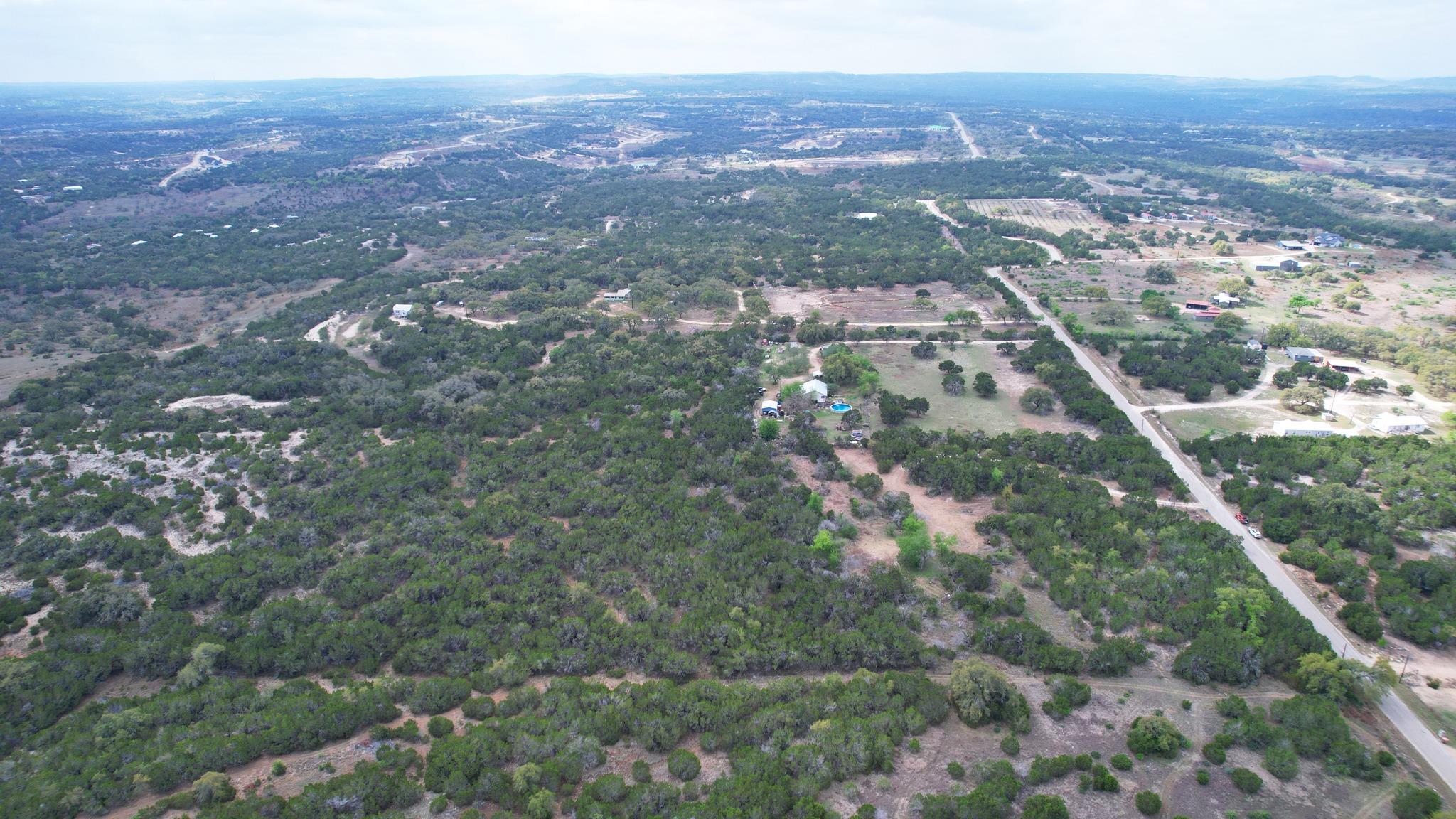 1101 Lost Oak Trl, Johnson City, TX 78636