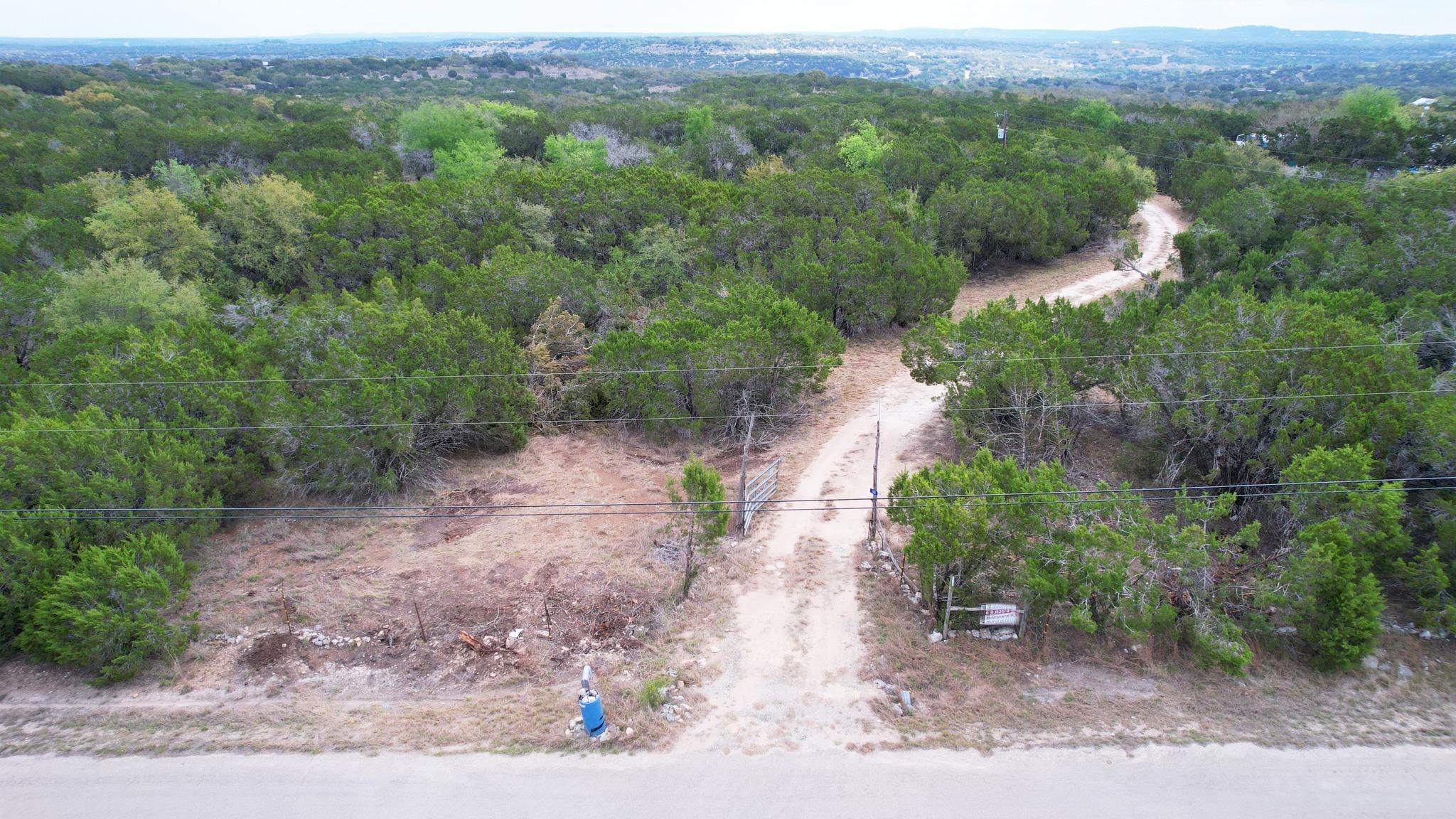 1101 Lost Oak Trl, Johnson City, TX 78636