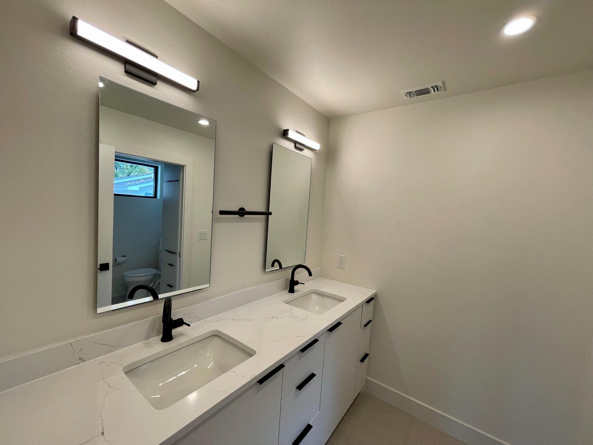 1309 Palo Duro Rd # 1, Austin, TX 78757