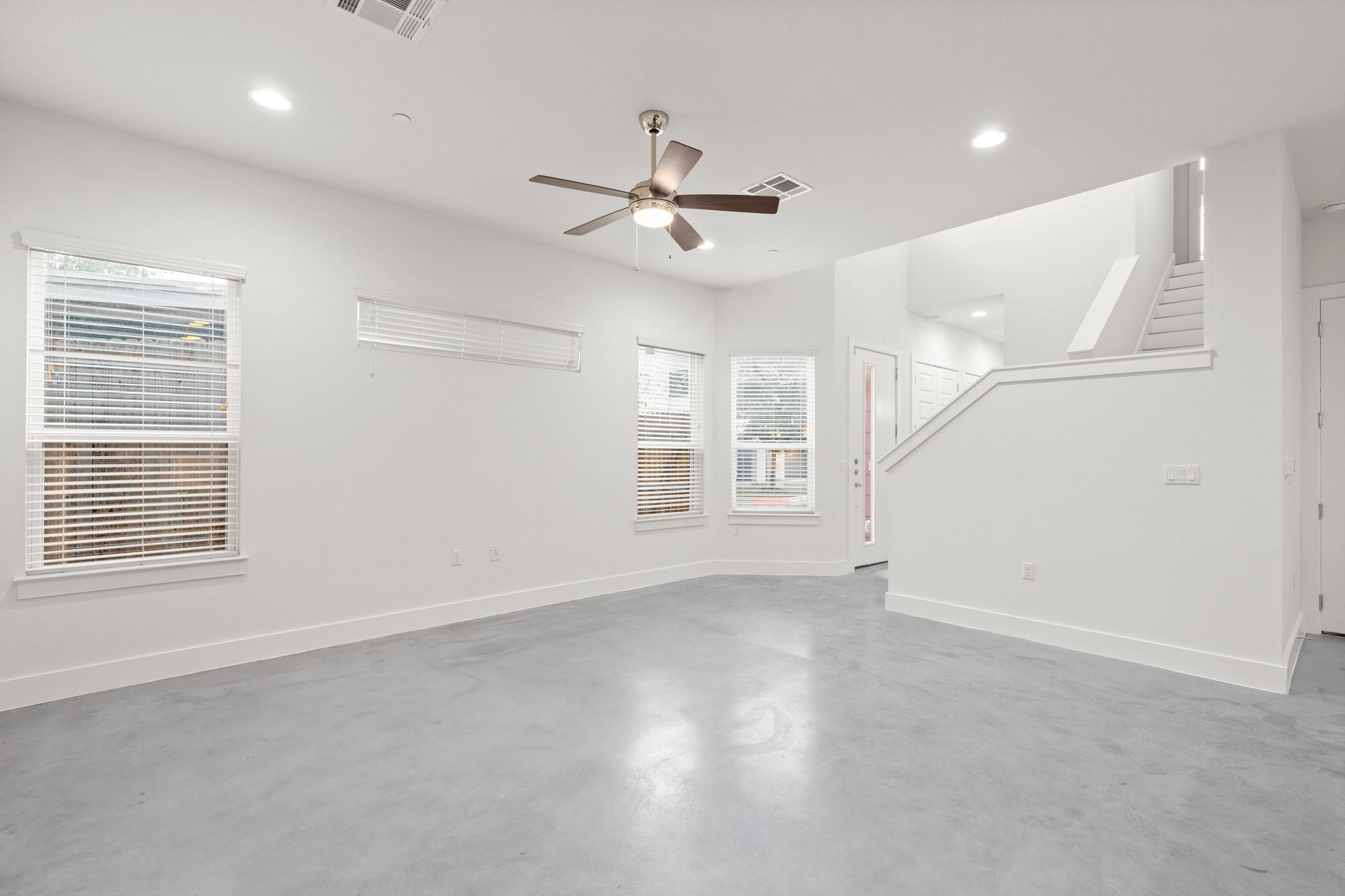 8922 Menchaca Rd # 701, Austin, TX 78748