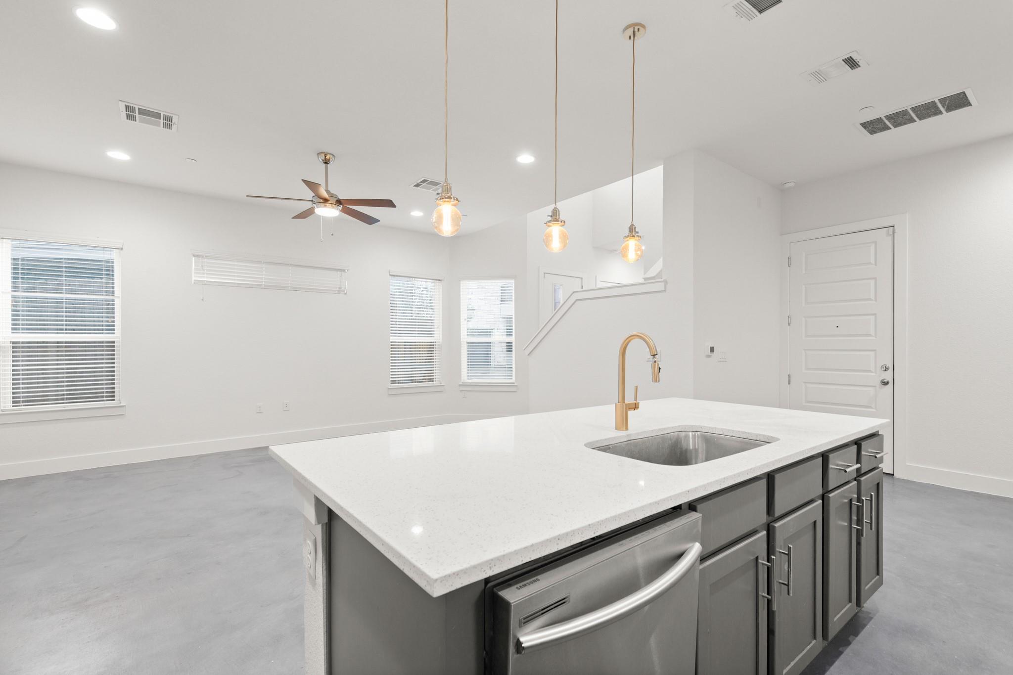 8922 Menchaca Rd # 701, Austin, TX 78748