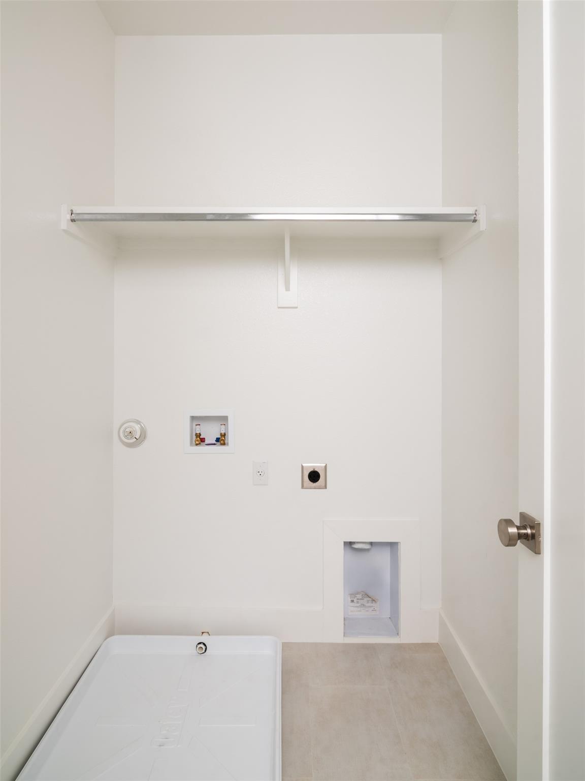 6409 Bradsher # B, Austin, TX 78745