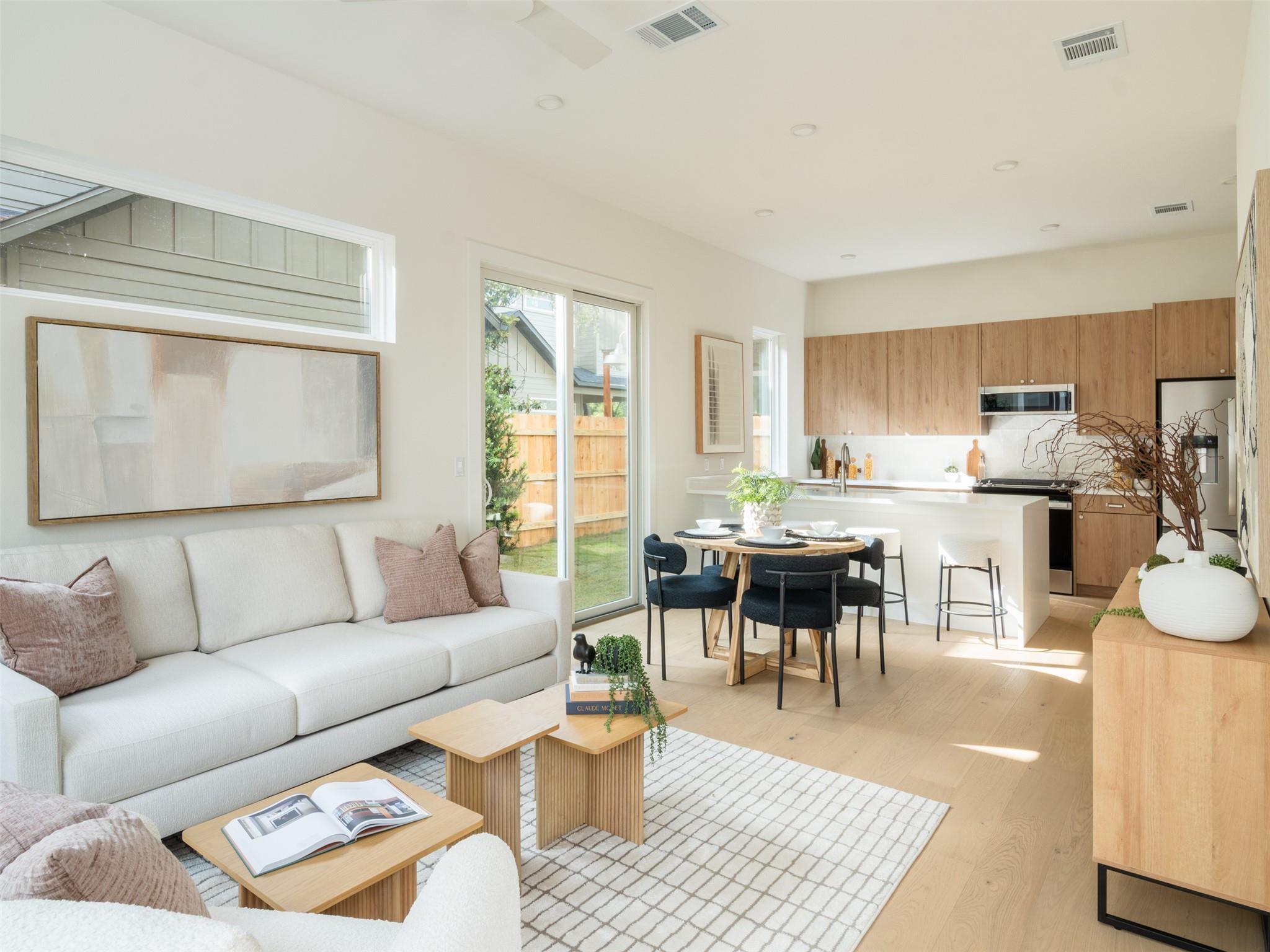 6409 Bradsher # B, Austin, TX 78745