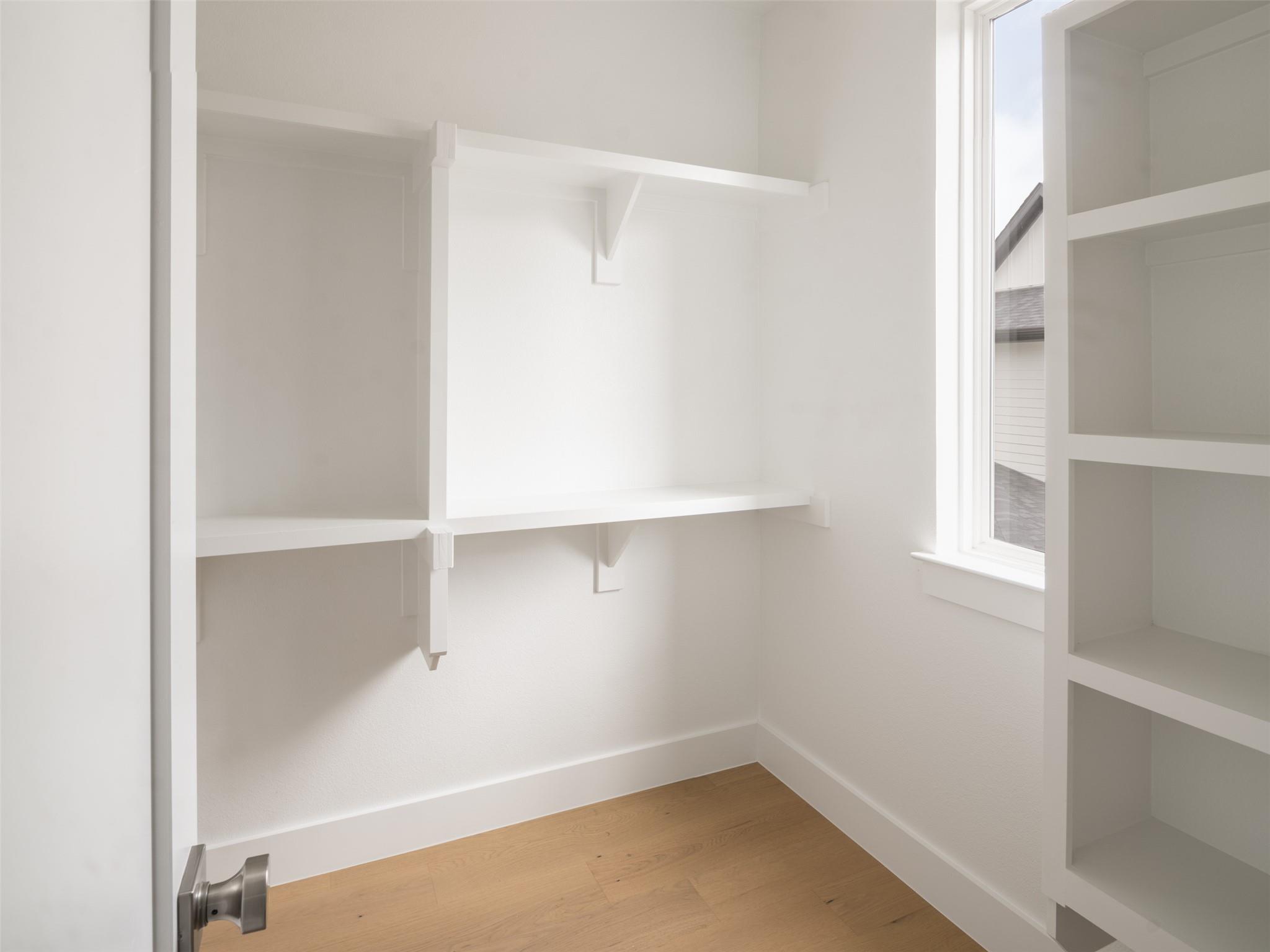 6409 Bradsher # B, Austin, TX 78745