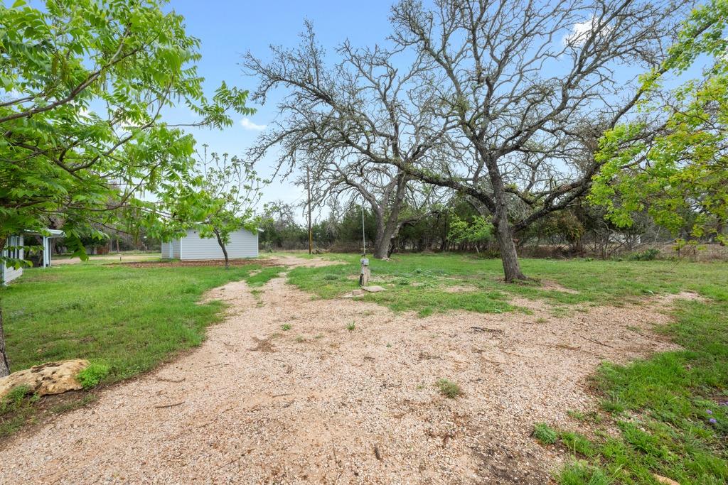 1169 W US Highway 290, Johnson City, TX 78636