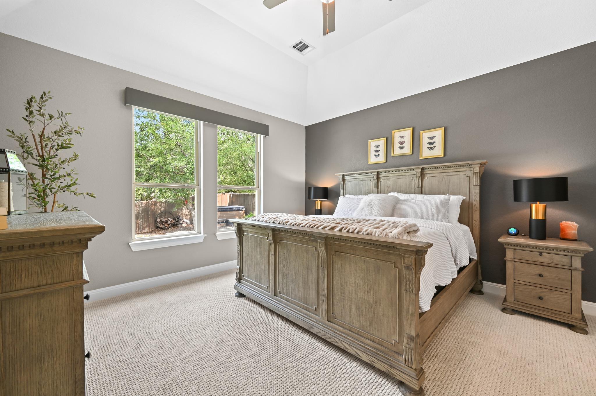 16032 La Rosa Dr, Austin, TX 78738