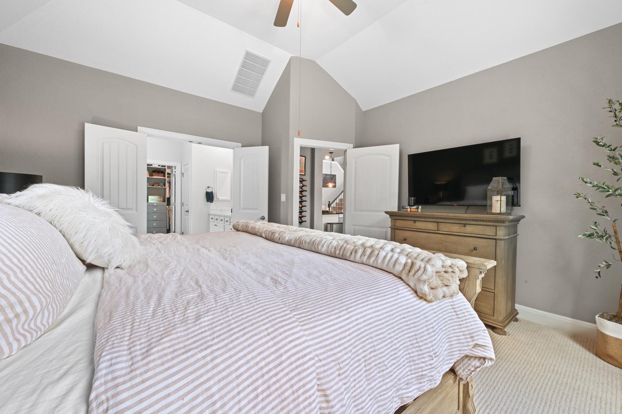 16032 La Rosa Dr, Austin, TX 78738