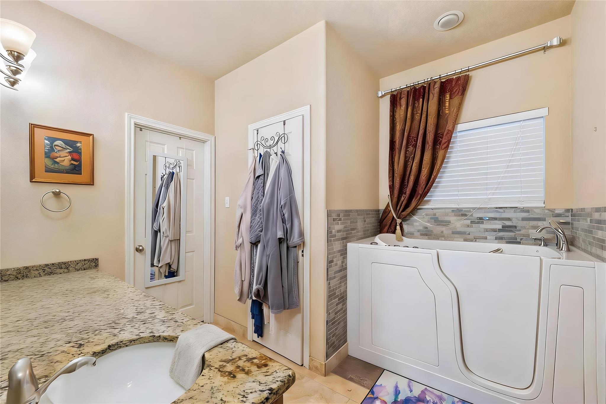 21201 Kiowa Cv, Lago Vista, TX 78645