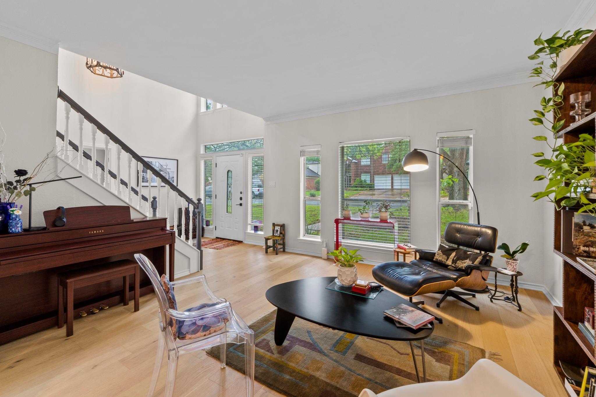 6300 Needham Ln, Austin, TX 78739