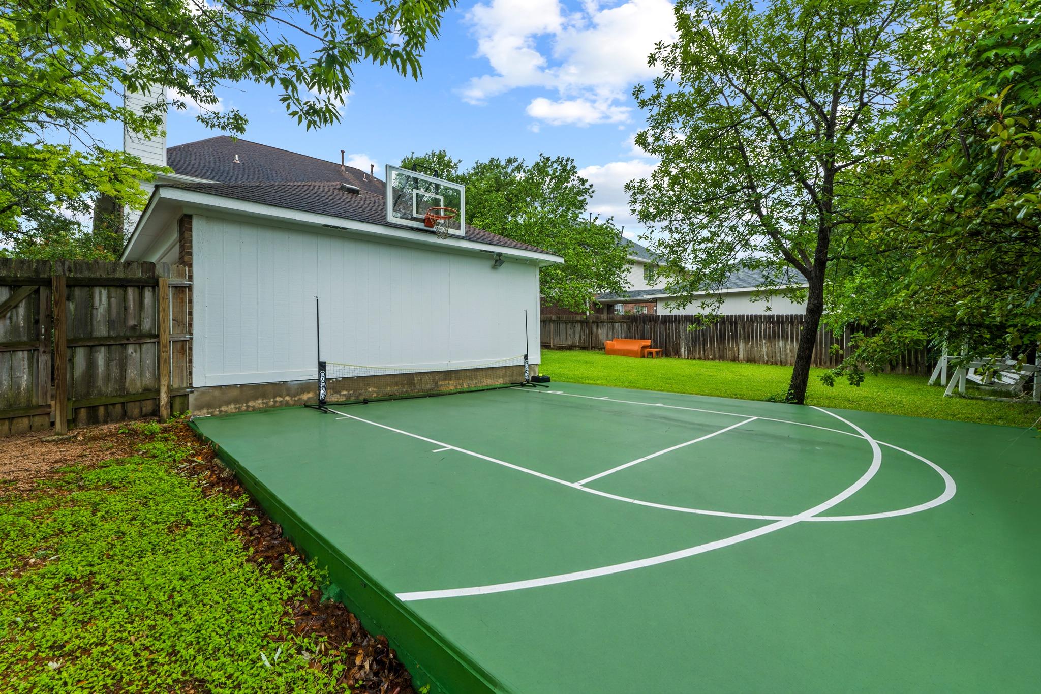 6300 Needham Ln, Austin, TX 78739