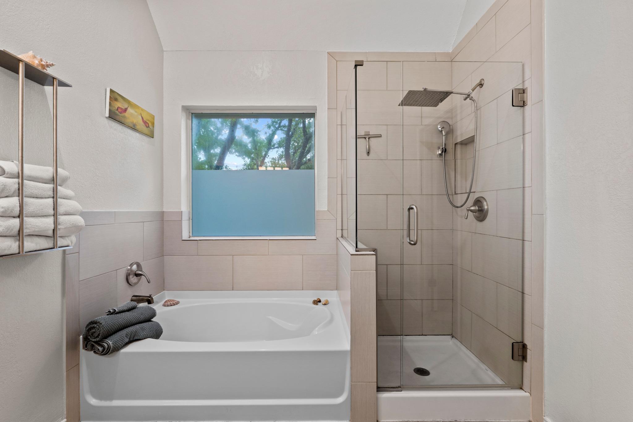 6300 Needham Ln, Austin, TX 78739