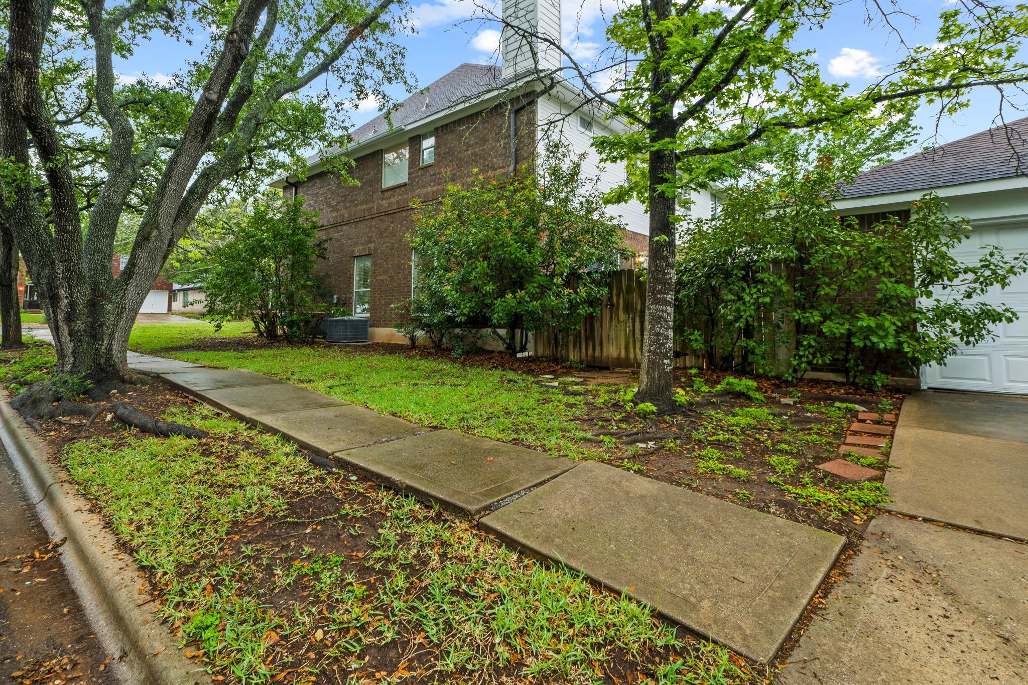 6300 Needham Ln, Austin, TX 78739