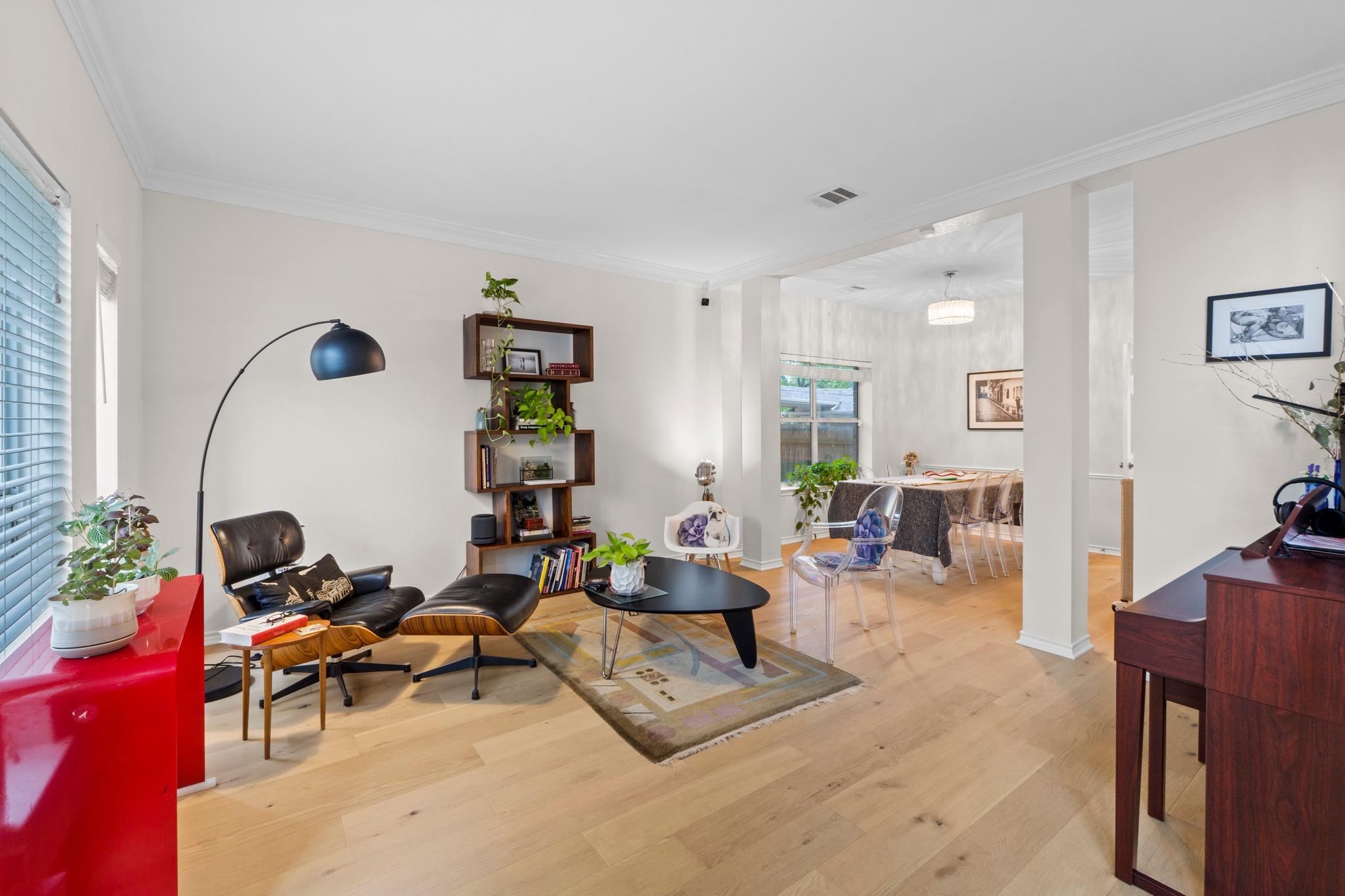 6300 Needham Ln, Austin, TX 78739