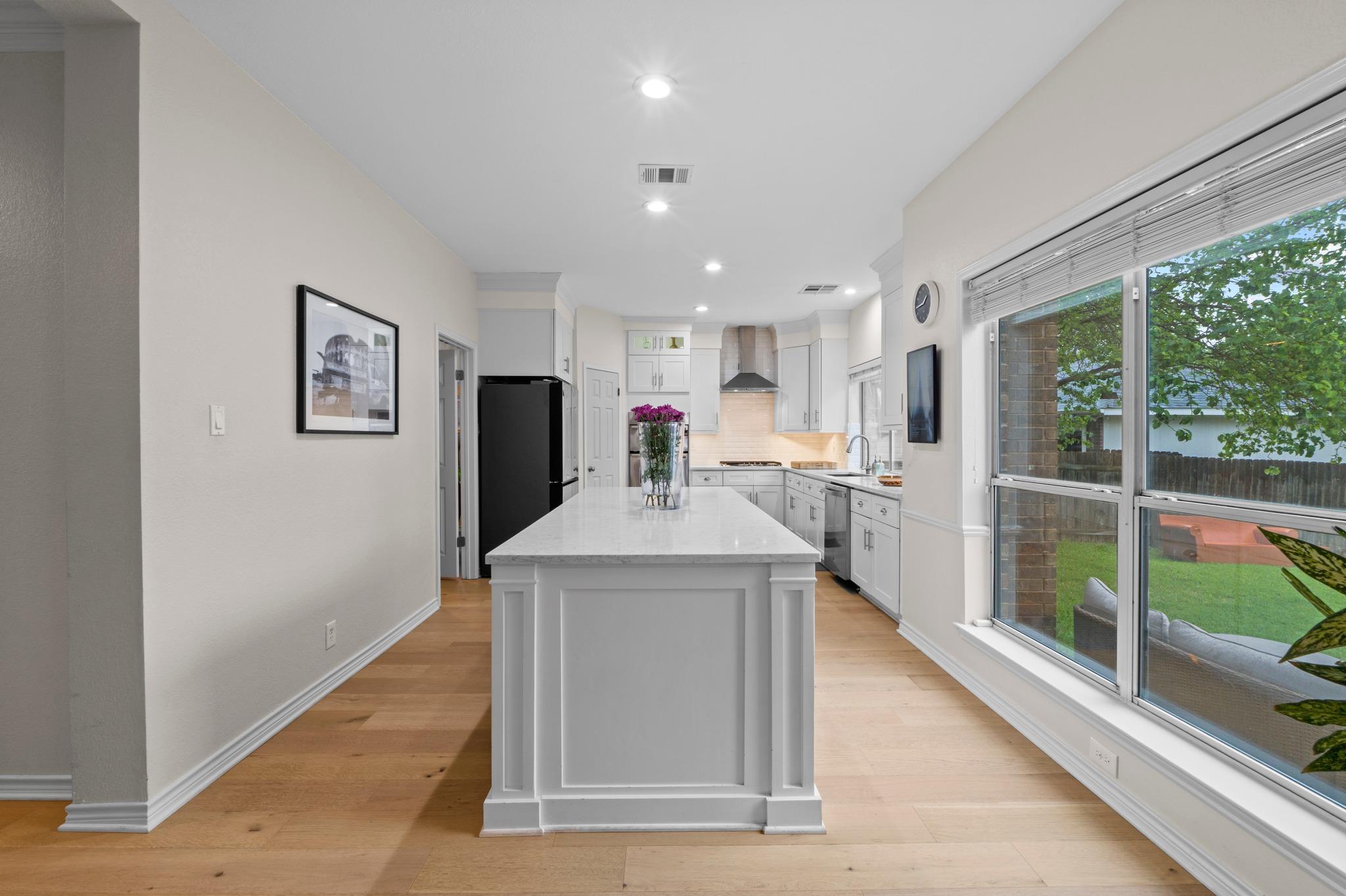 6300 Needham Ln, Austin, TX 78739