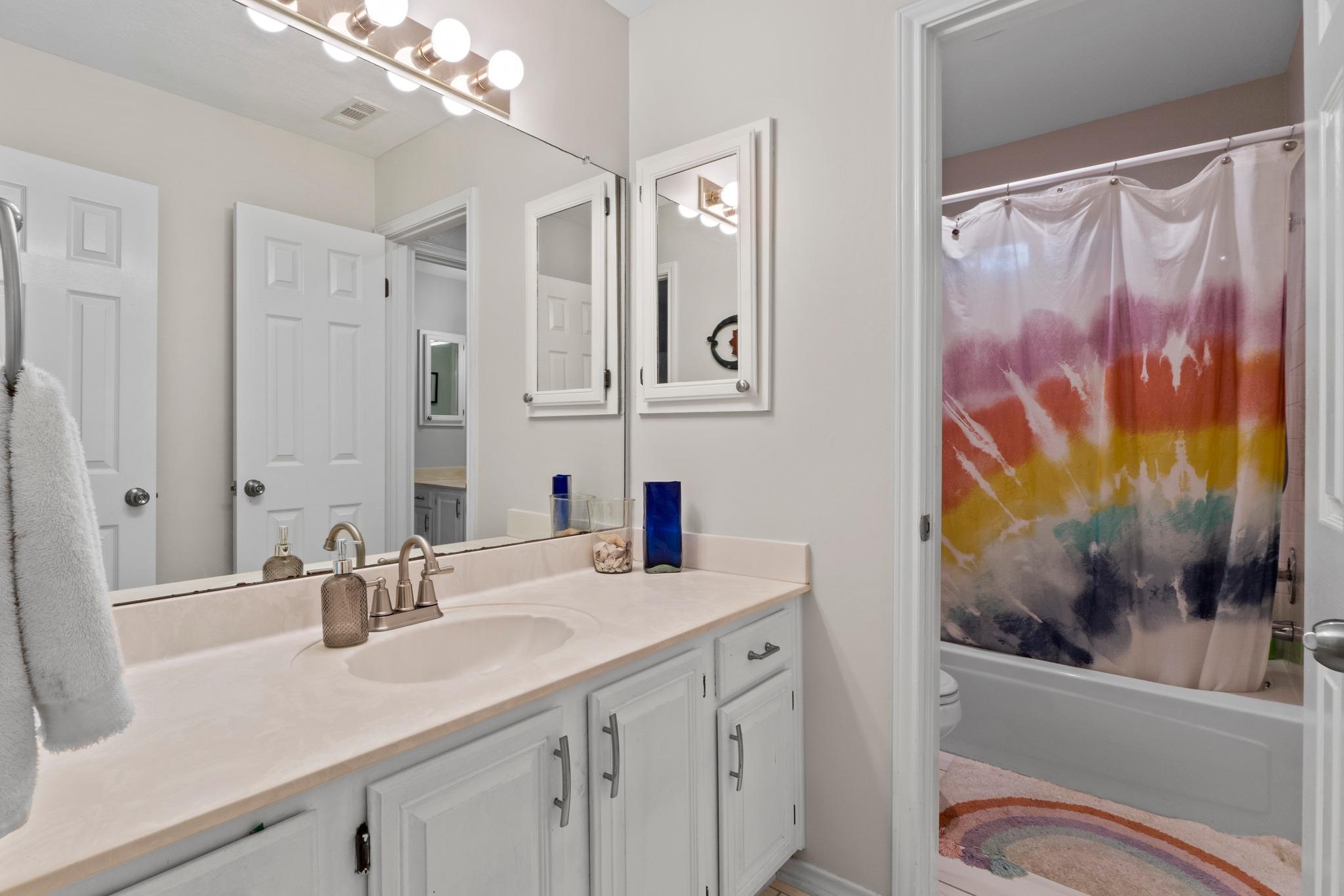 6300 Needham Ln, Austin, TX 78739