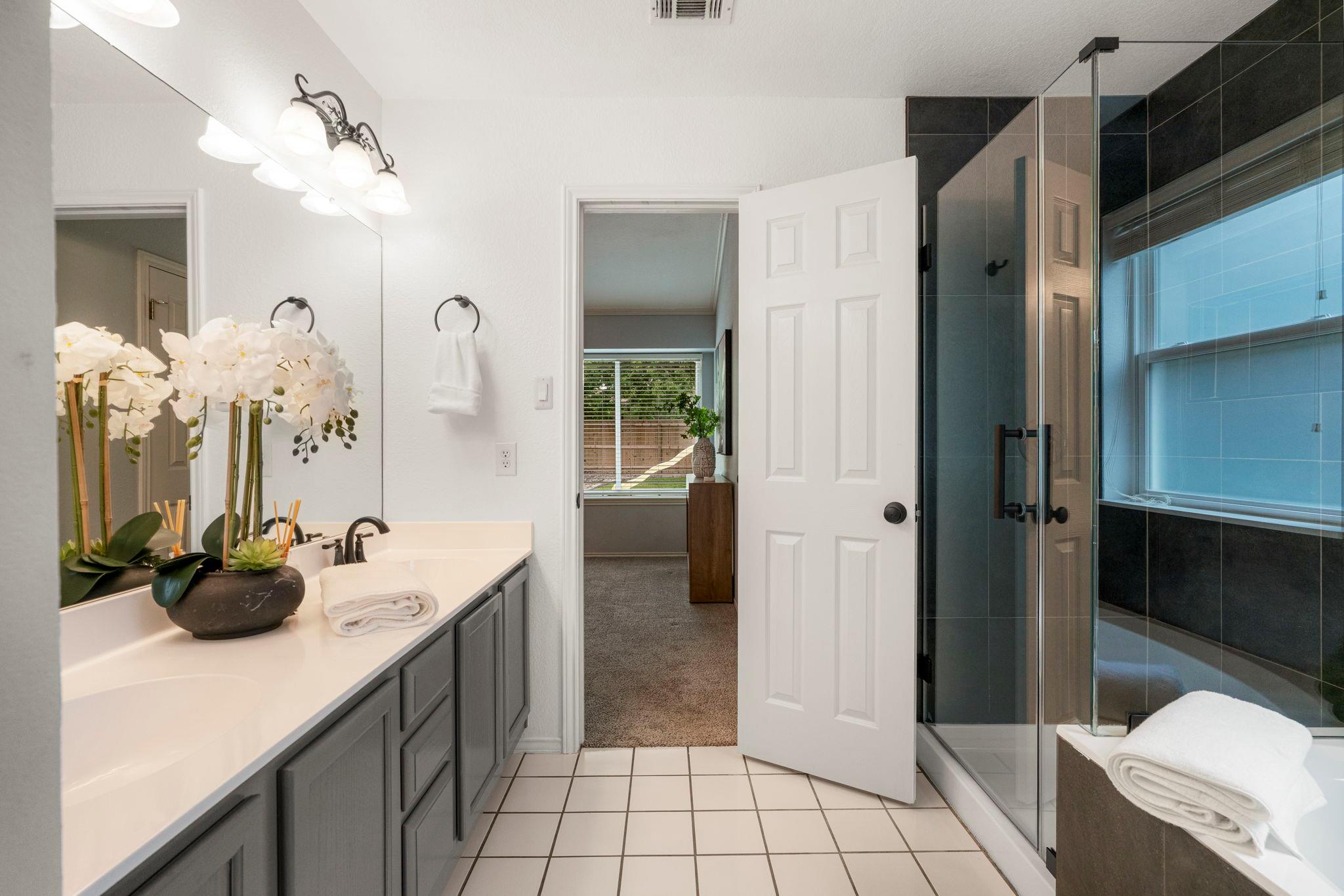 15424 Ozone Pl, Austin, TX 78728