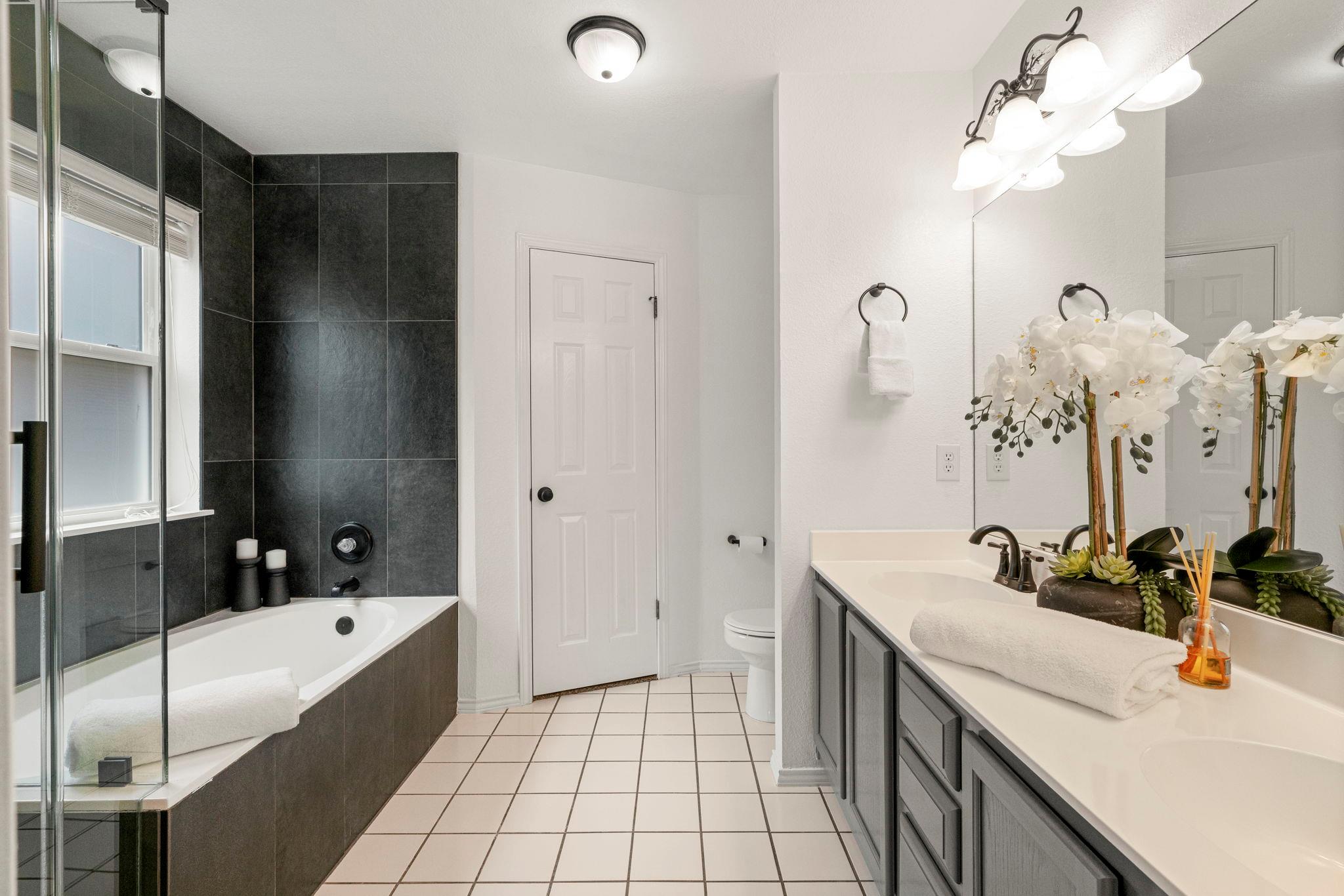 15424 Ozone Pl, Austin, TX 78728