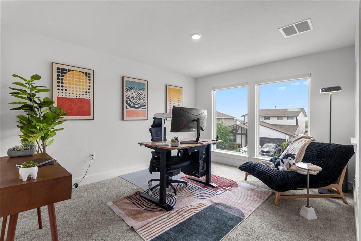 8208 Thelma Jean Dr, Austin, TX 78744