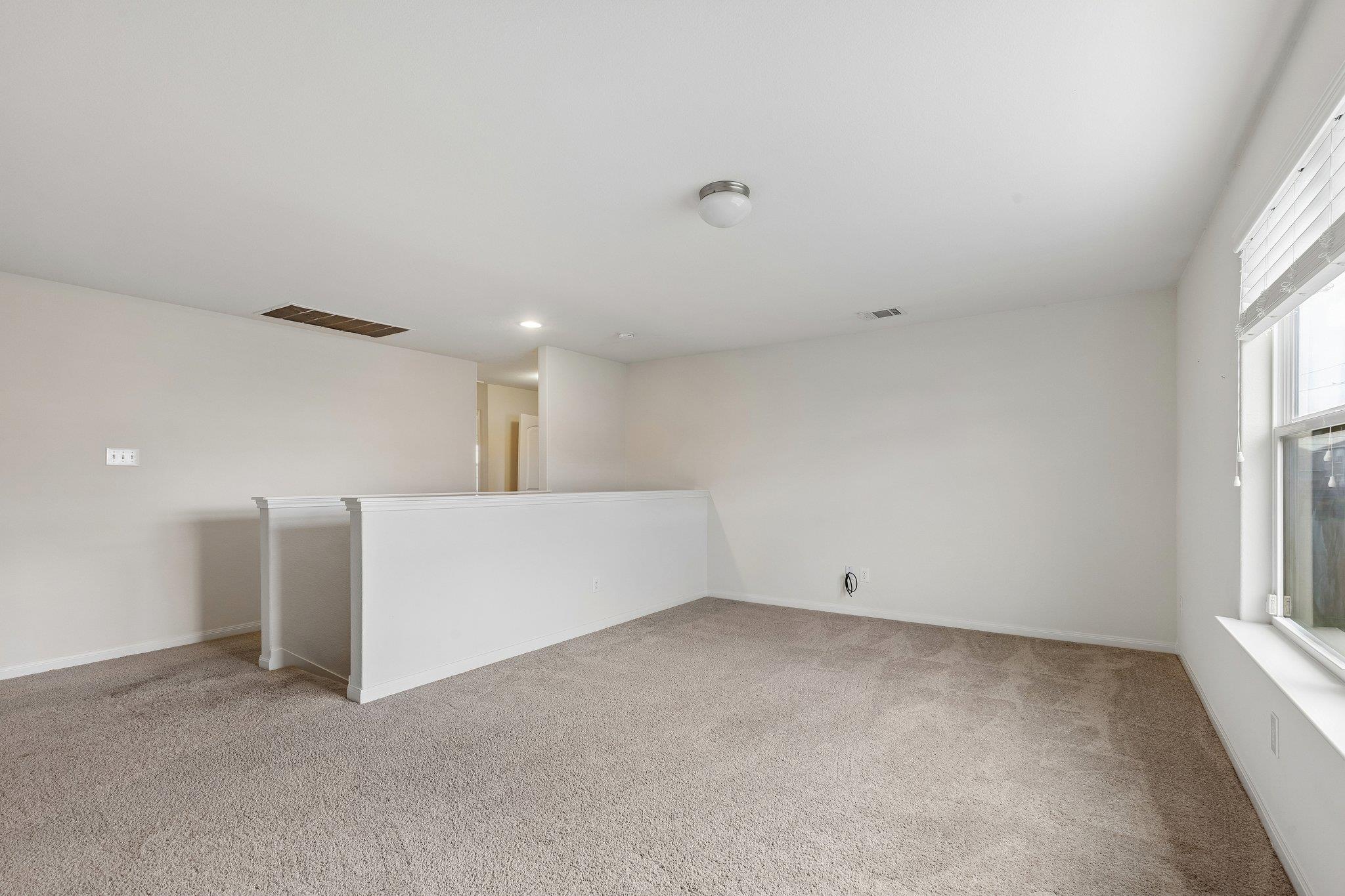 704 Cleary Ln, Jarrell, TX 76537