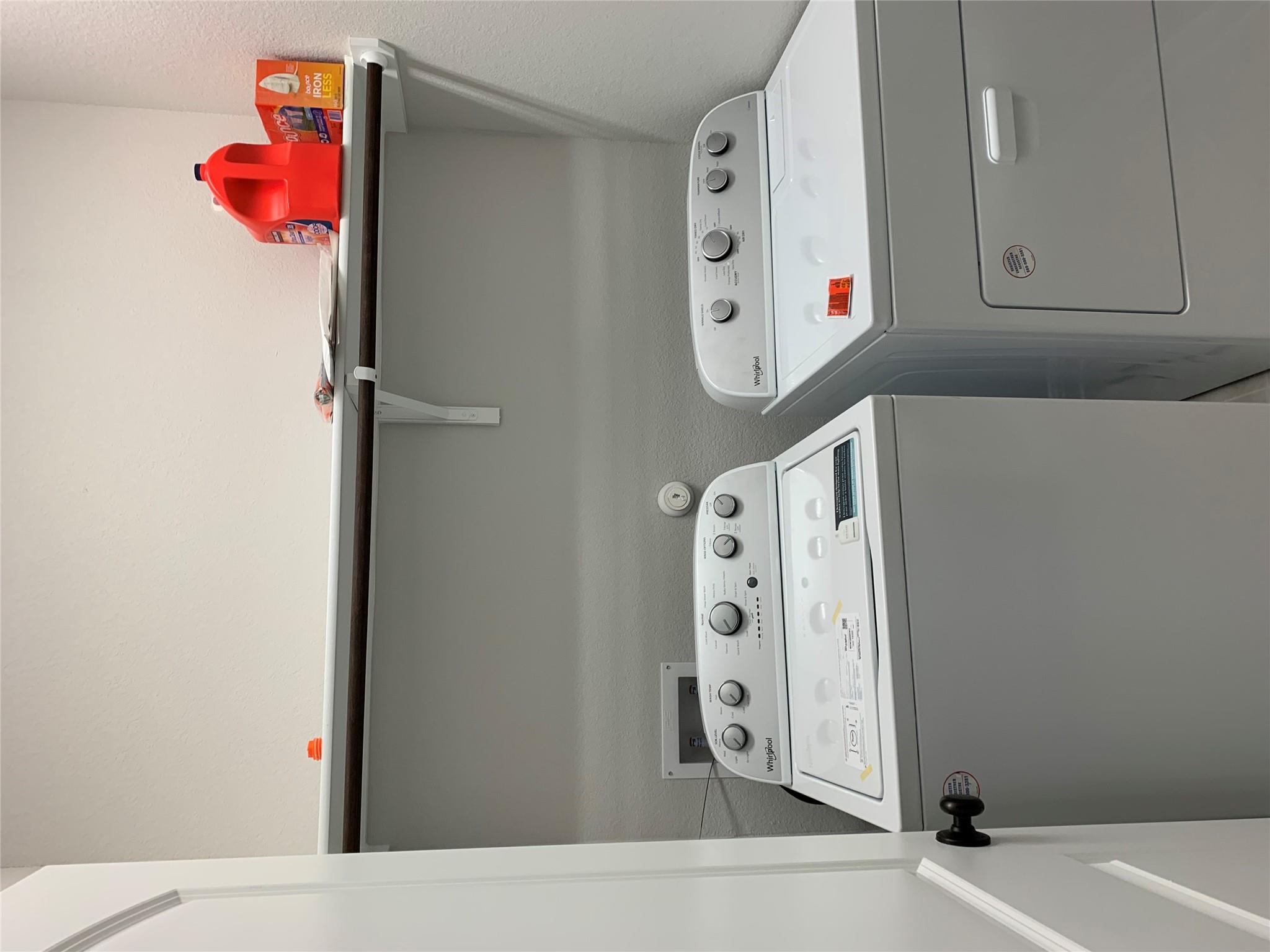 2420 Danbury Ln, Leander, TX 78641