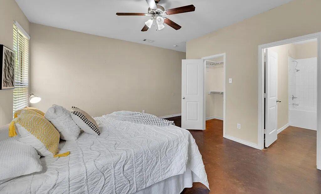 137 Flat Creek Dr, Robinson, TX 76706