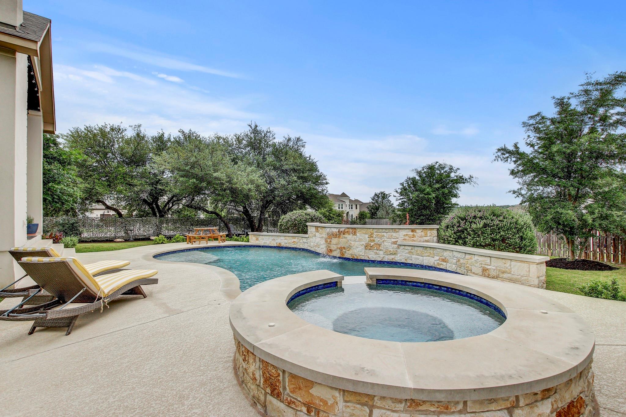 9028 Eagle Vista Ct, Austin, TX 78738