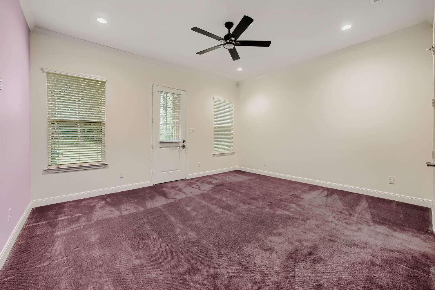 11715 Creek View Ln, Conroe, TX 77385