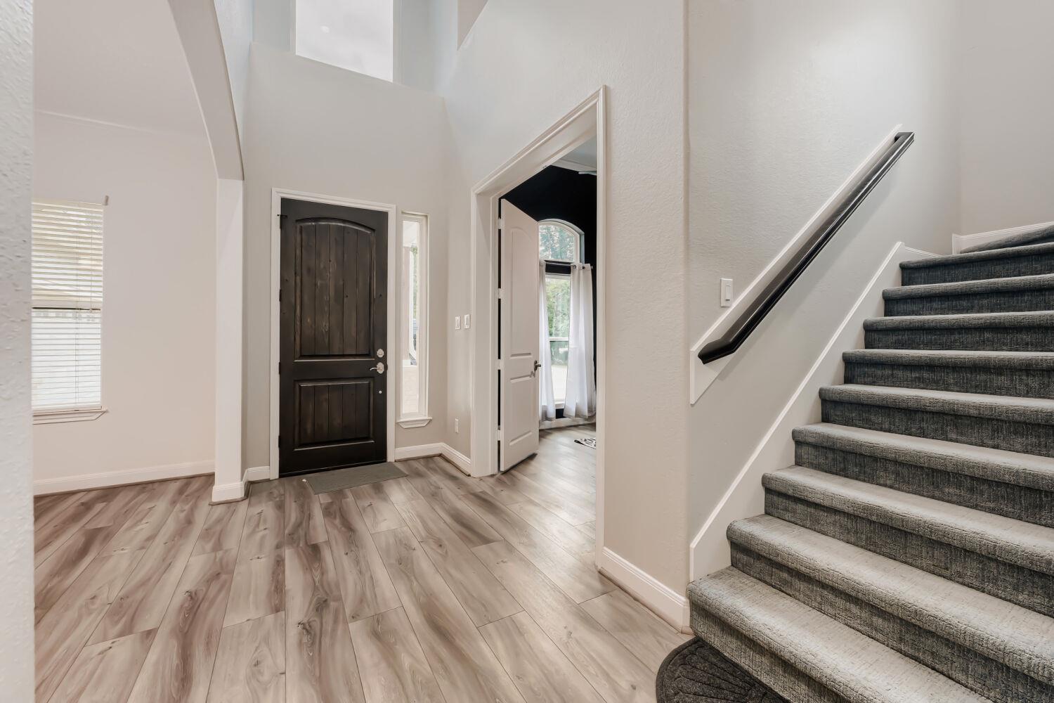 11715 Creek View Ln, Conroe, TX 77385