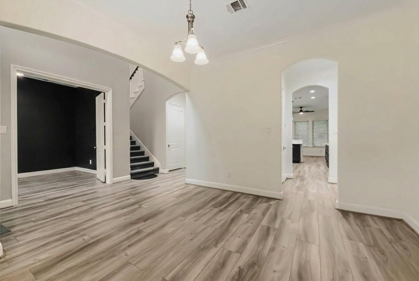 11715 Creek View Ln, Conroe, TX 77385
