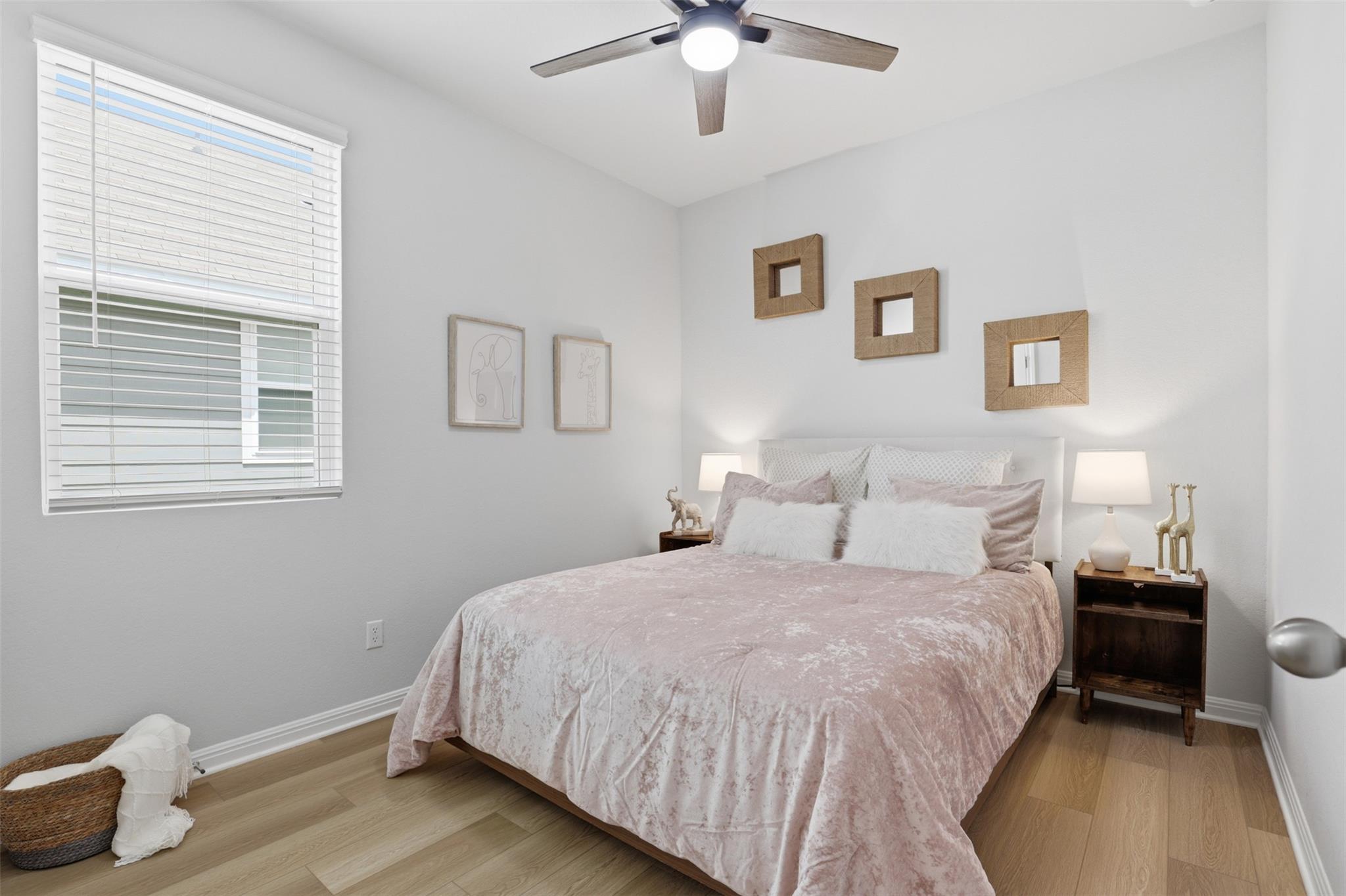 206 Palo Brea Loop, Hutto, TX 78634