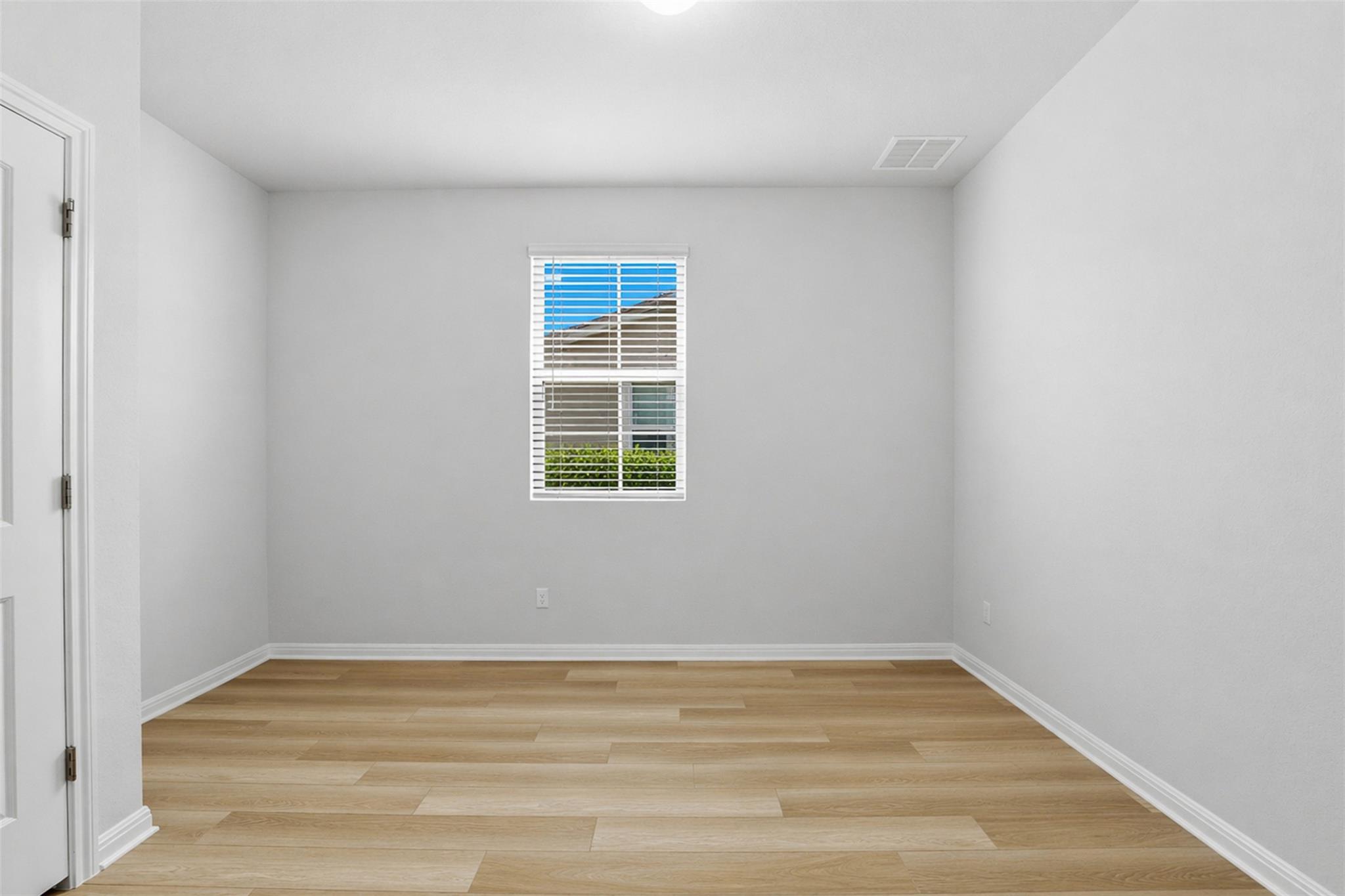 206 Palo Brea Loop, Hutto, TX 78634