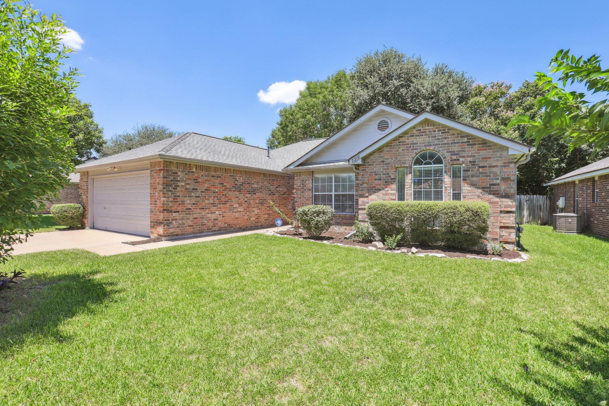 2310 Sycamore Trl, Round Rock, TX 78664