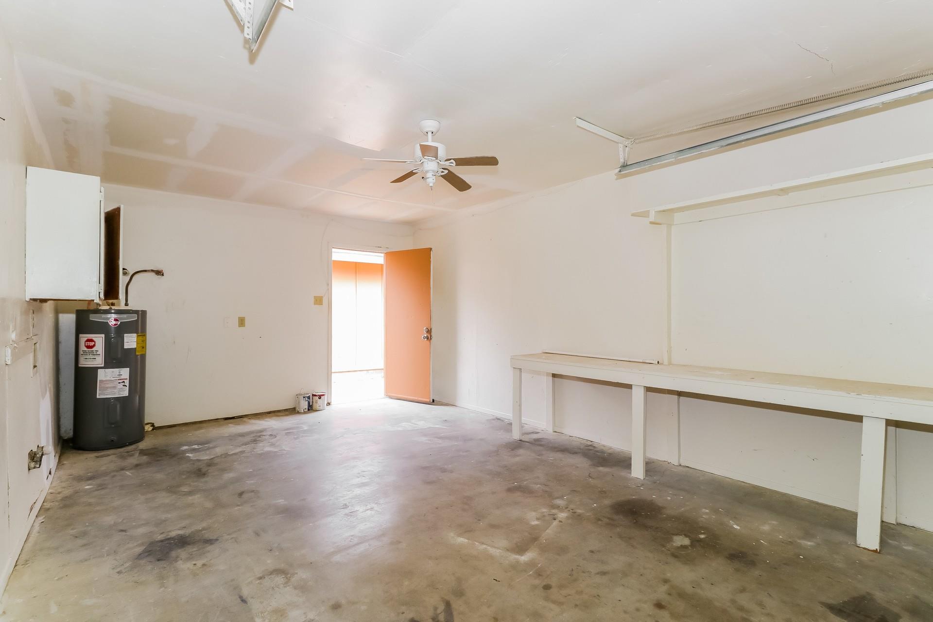 323 W William Cannon Dr # A, Austin, TX 78745