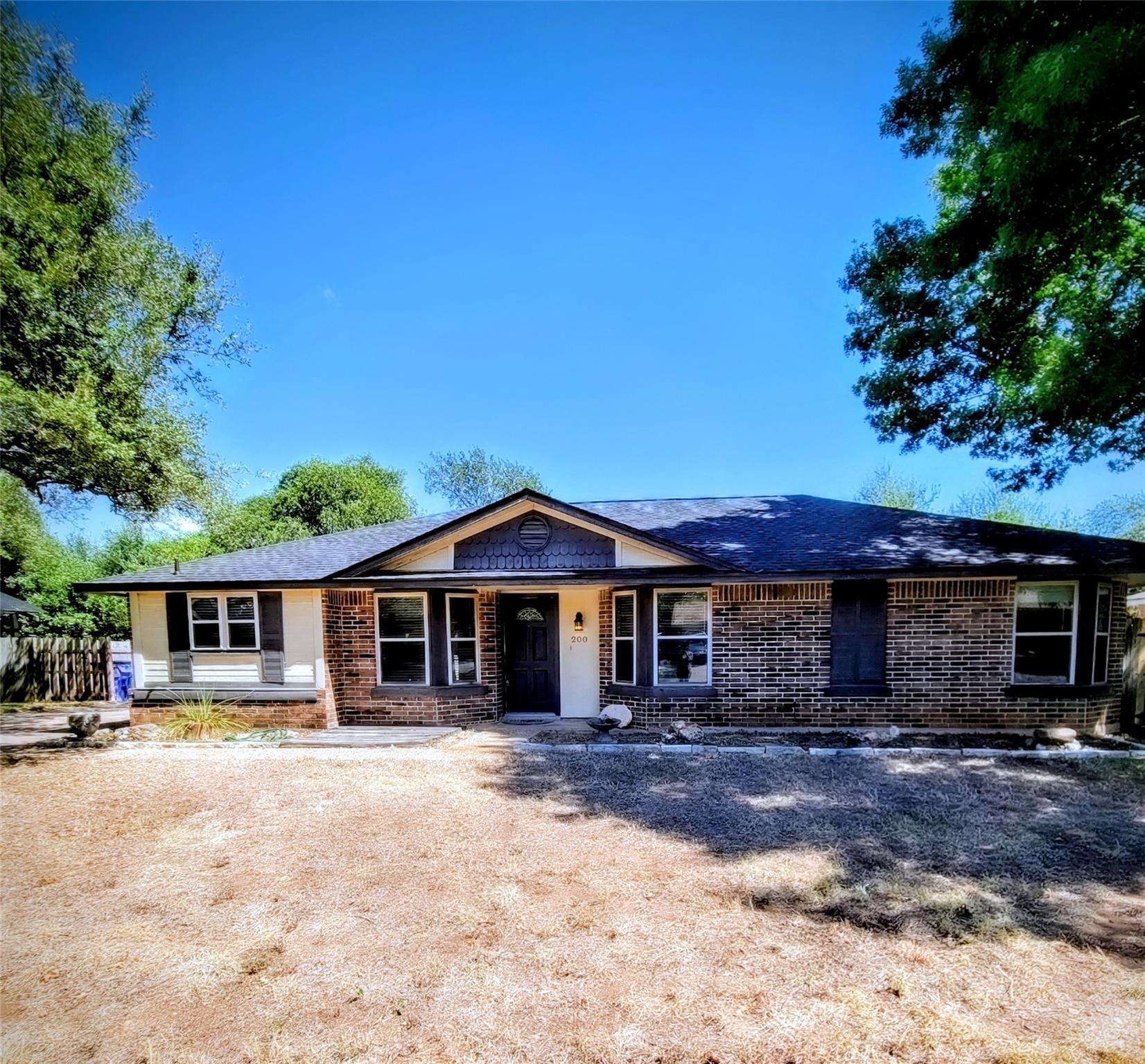 200 N Mount Rushmore Dr, Cedar Park, TX 78613