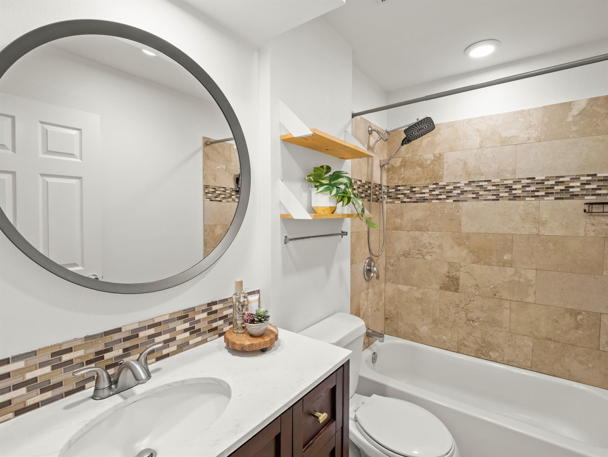 5820 Berkman Dr # 110, Austin, TX 78723