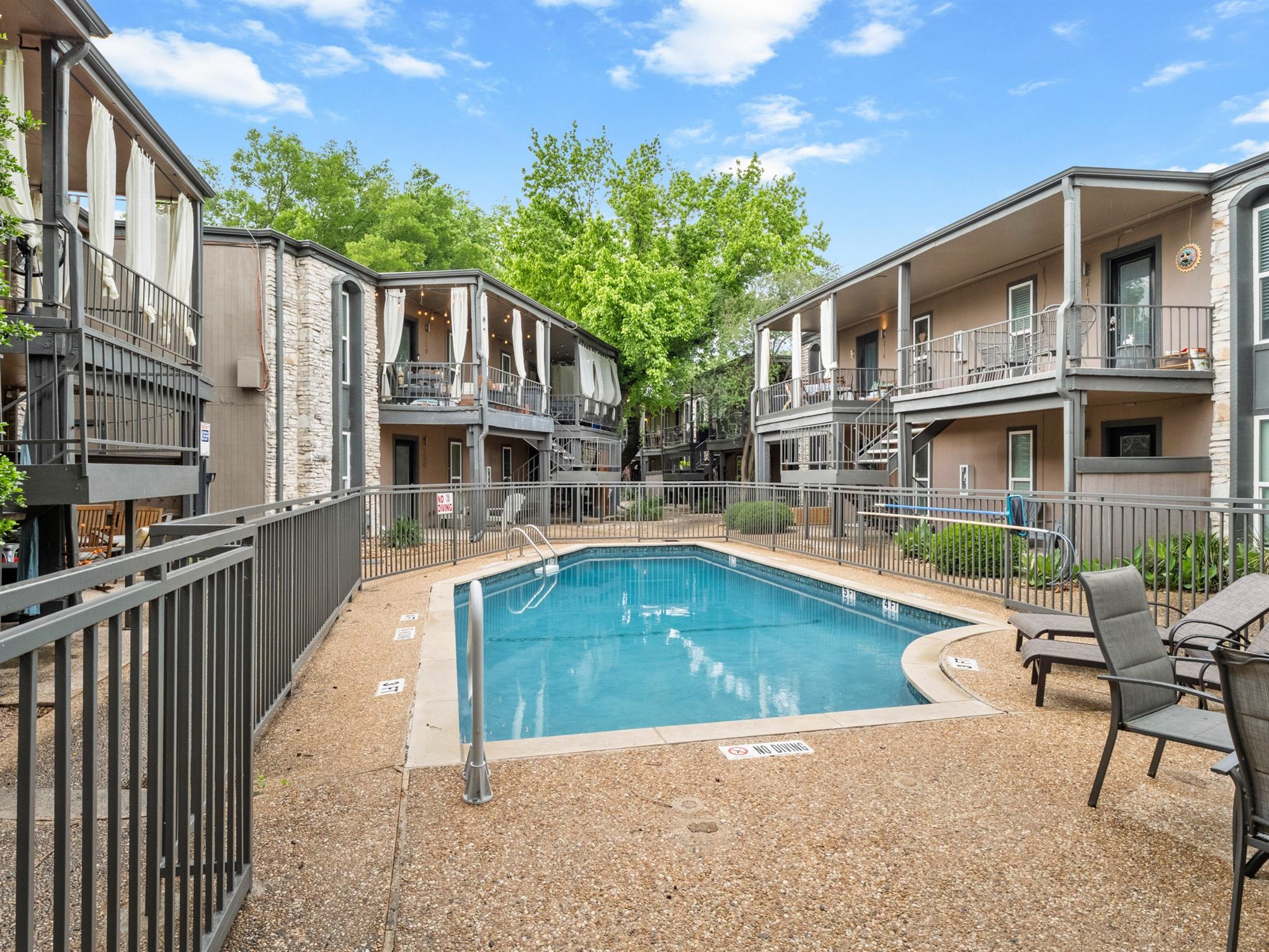 5820 Berkman Dr # 110, Austin, TX 78723