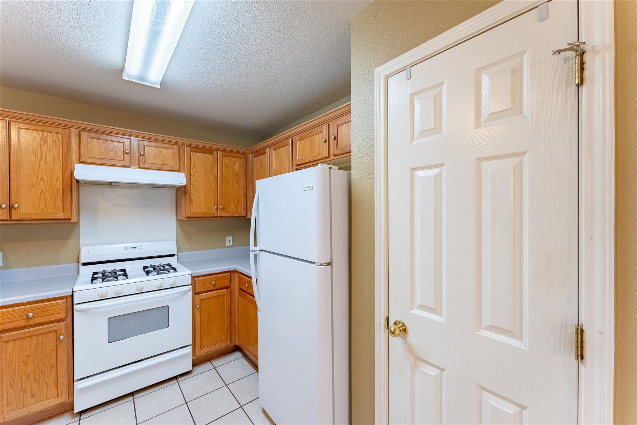 109 Granite Shoals Dr, Kyle, TX 78640