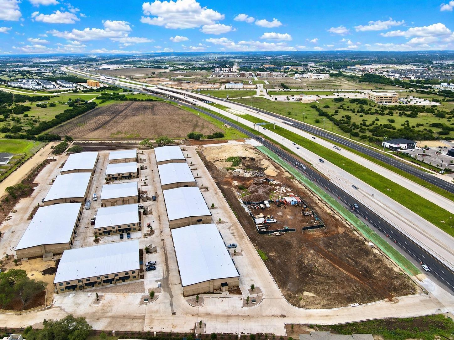 401 S Chitalpa St # 860, Leander, TX 78641