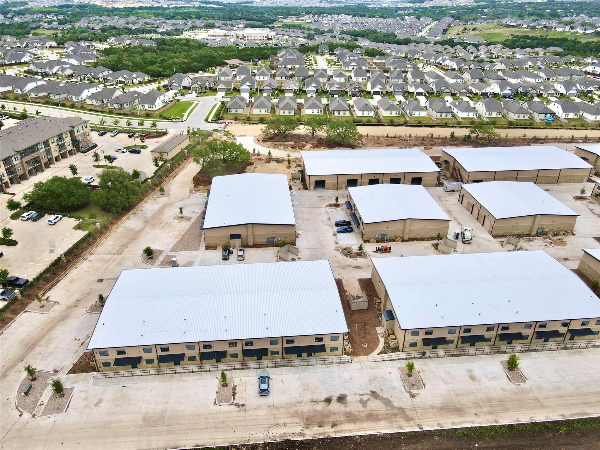 401 S Chitalpa St # 860, Leander, TX 78641