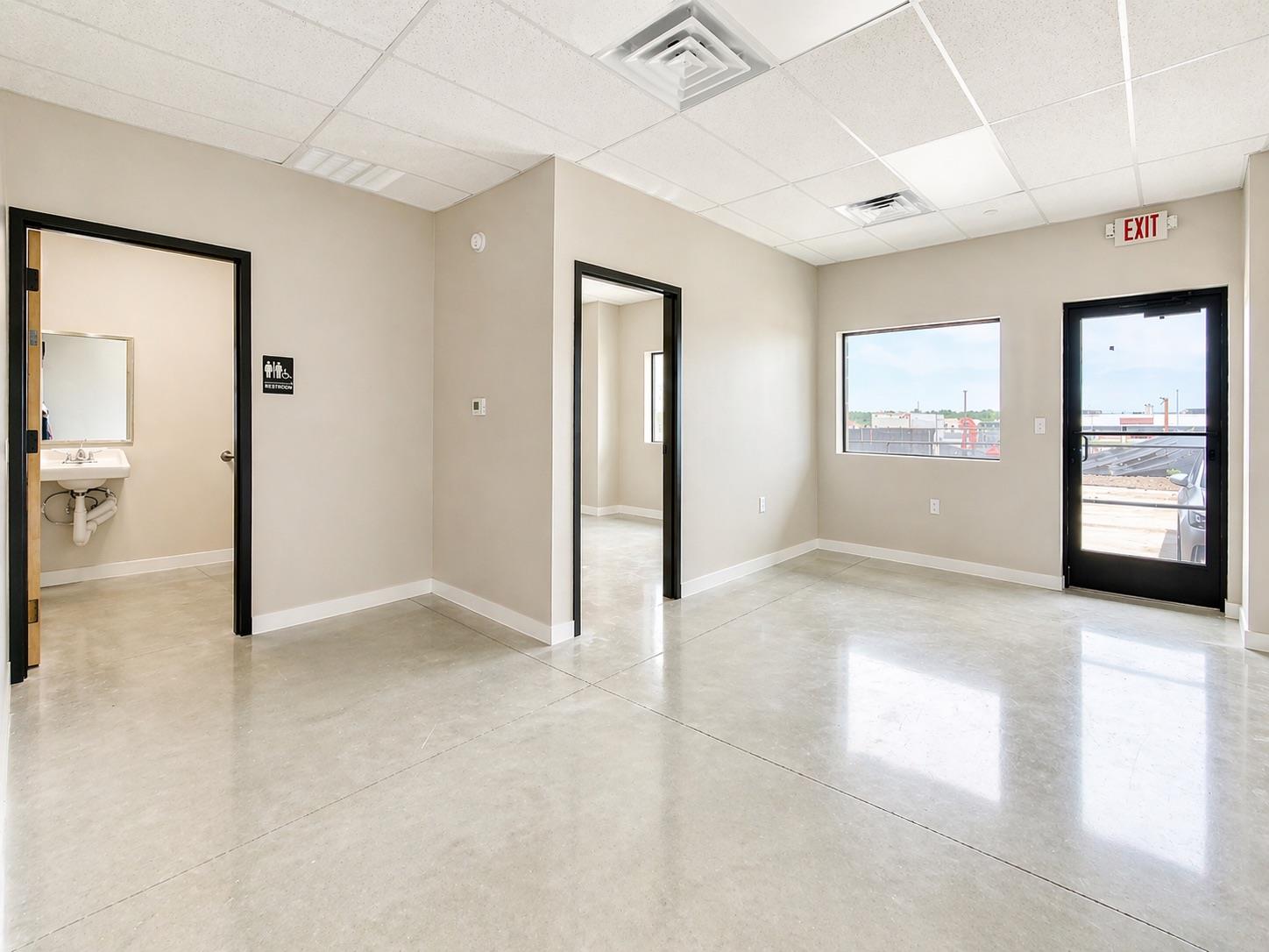 401 S Chitalpa St # 860, Leander, TX 78641