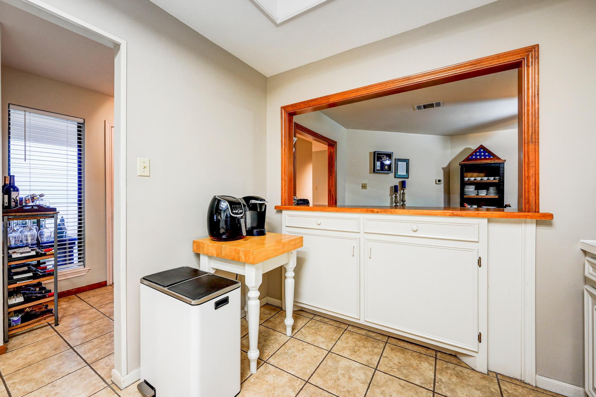 212 Overlook Ct, Wimberley, TX 78676