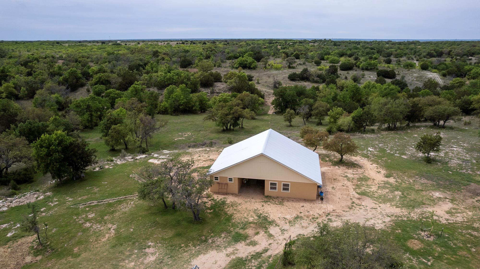 525 Jack Rabbit Cir, Zephyr, TX 76890