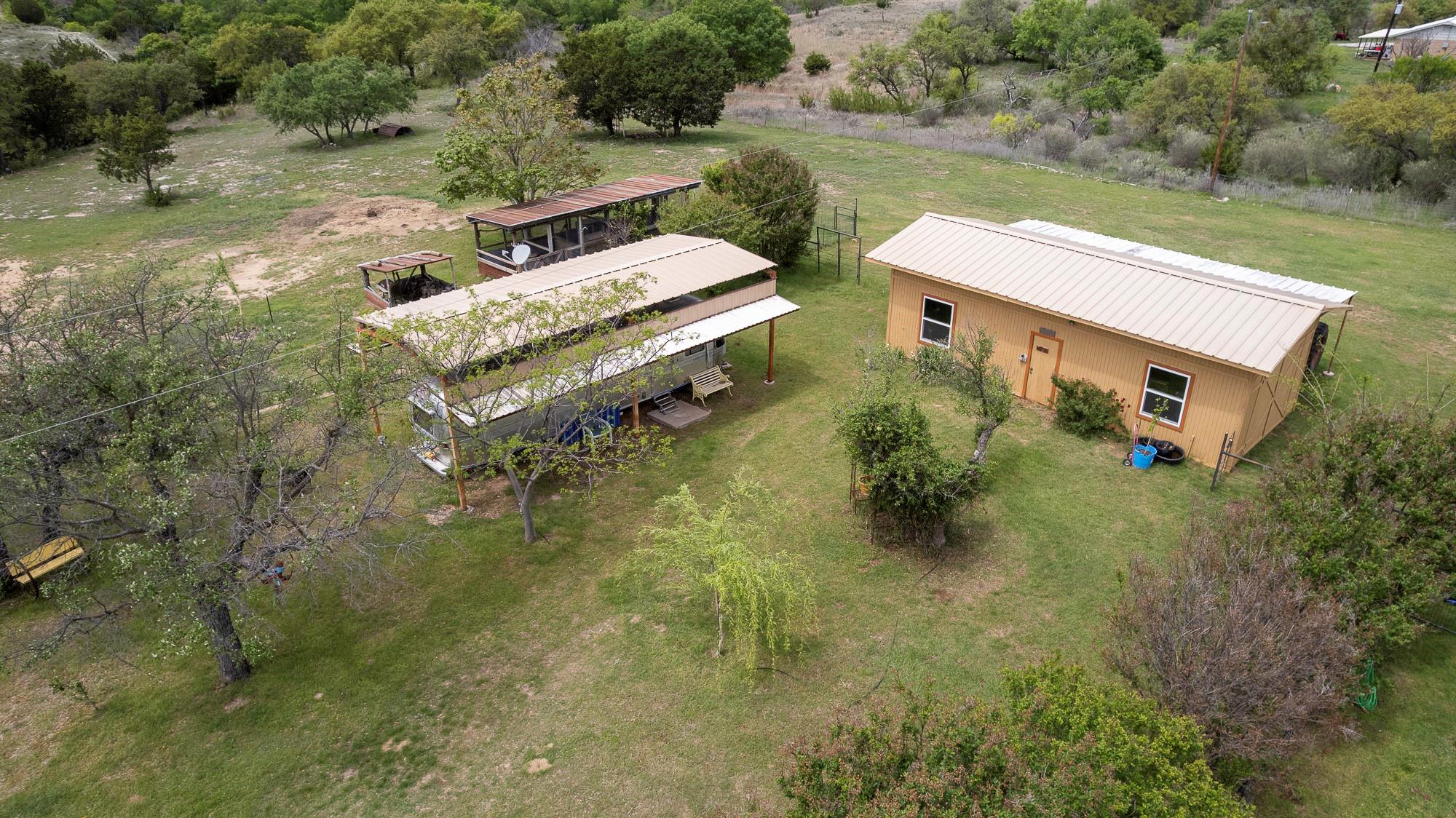 525 Jack Rabbit Cir, Zephyr, TX 76890