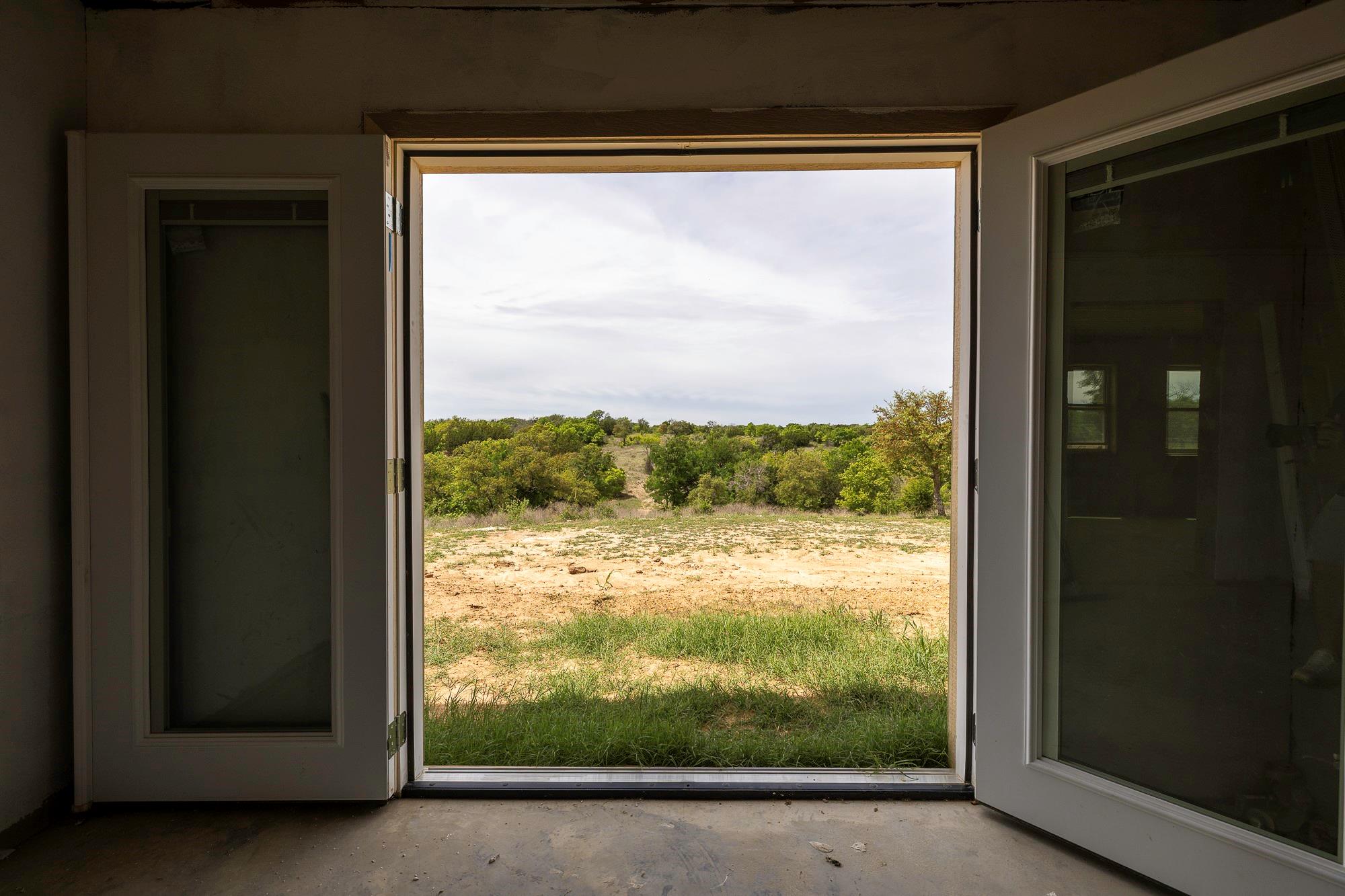 525 Jack Rabbit Cir, Zephyr, TX 76890